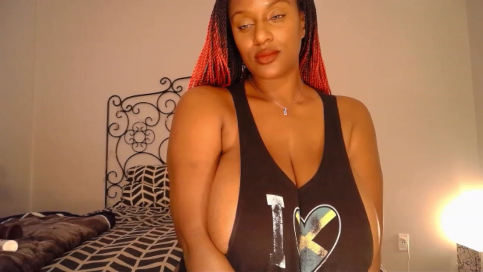 Gallery image thumbnail from TheIconicGirl's myfreecams stream on, 09/23/2023, 18:20 image 2 of 20