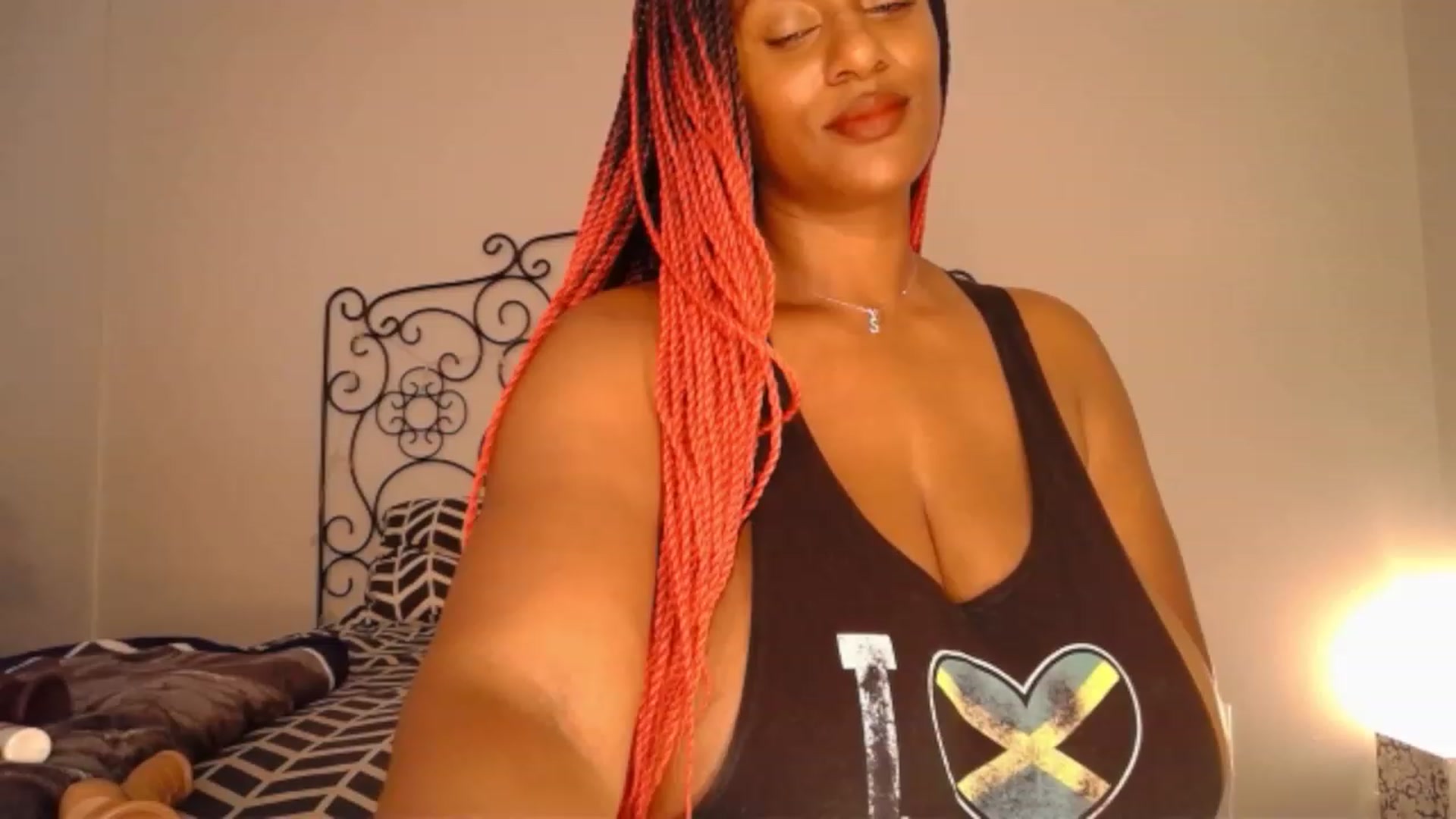 Gallery image thumbnail from TheIconicGirl's myfreecams stream on, 09/23/2023, 18:20 image 13 of 20