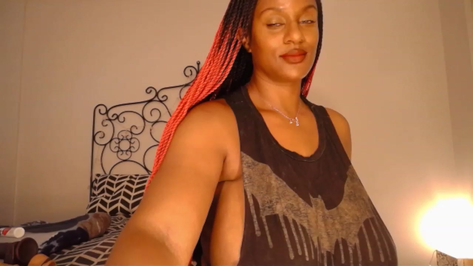 Gallery image thumbnail from TheIconicGirl's myfreecams stream on, 09/28/2023, 16:01 image 18 of 20