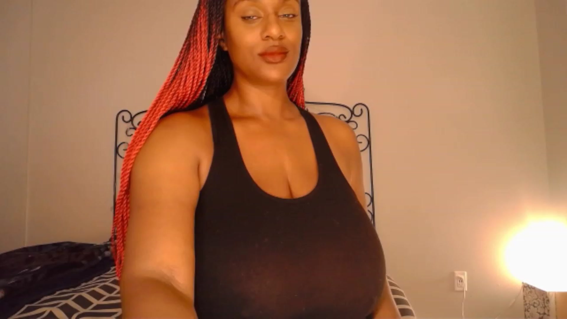 Gallery image thumbnail from TheIconicGirl's myfreecams stream on, 10/15/2023, 16:56 image 4 of 20