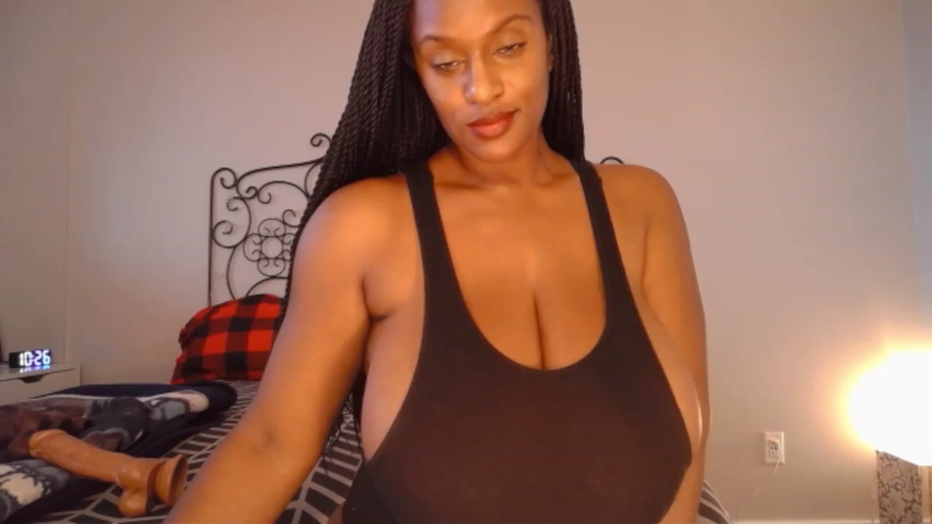 Gallery image thumbnail from TheIconicGirl's myfreecams stream on, 12/03/2023, 15:33 image 20 of 20