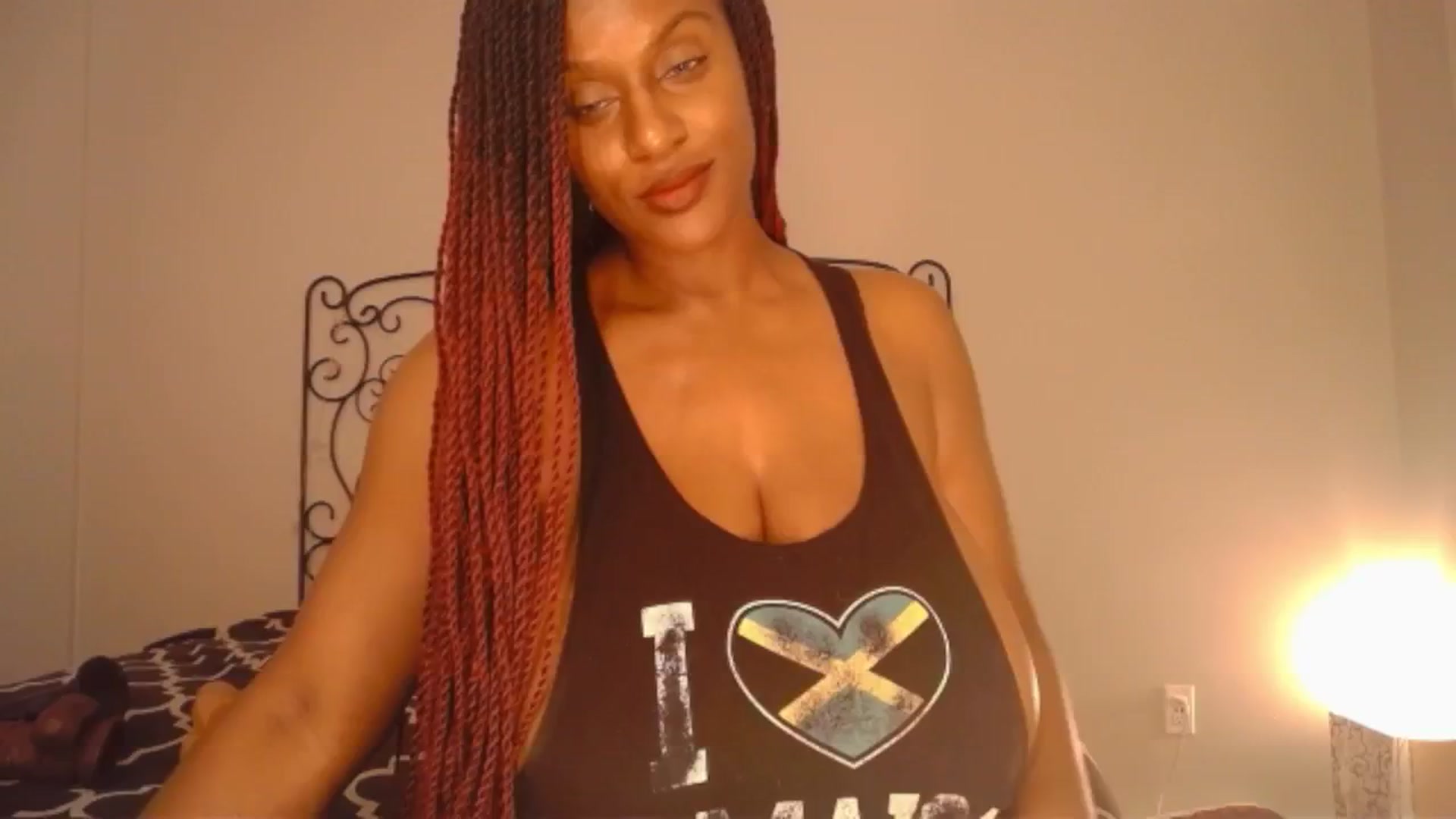 Gallery image thumbnail from TheIconicGirl's myfreecams stream on, 06/04/2024, 23:55 image 3 of 20