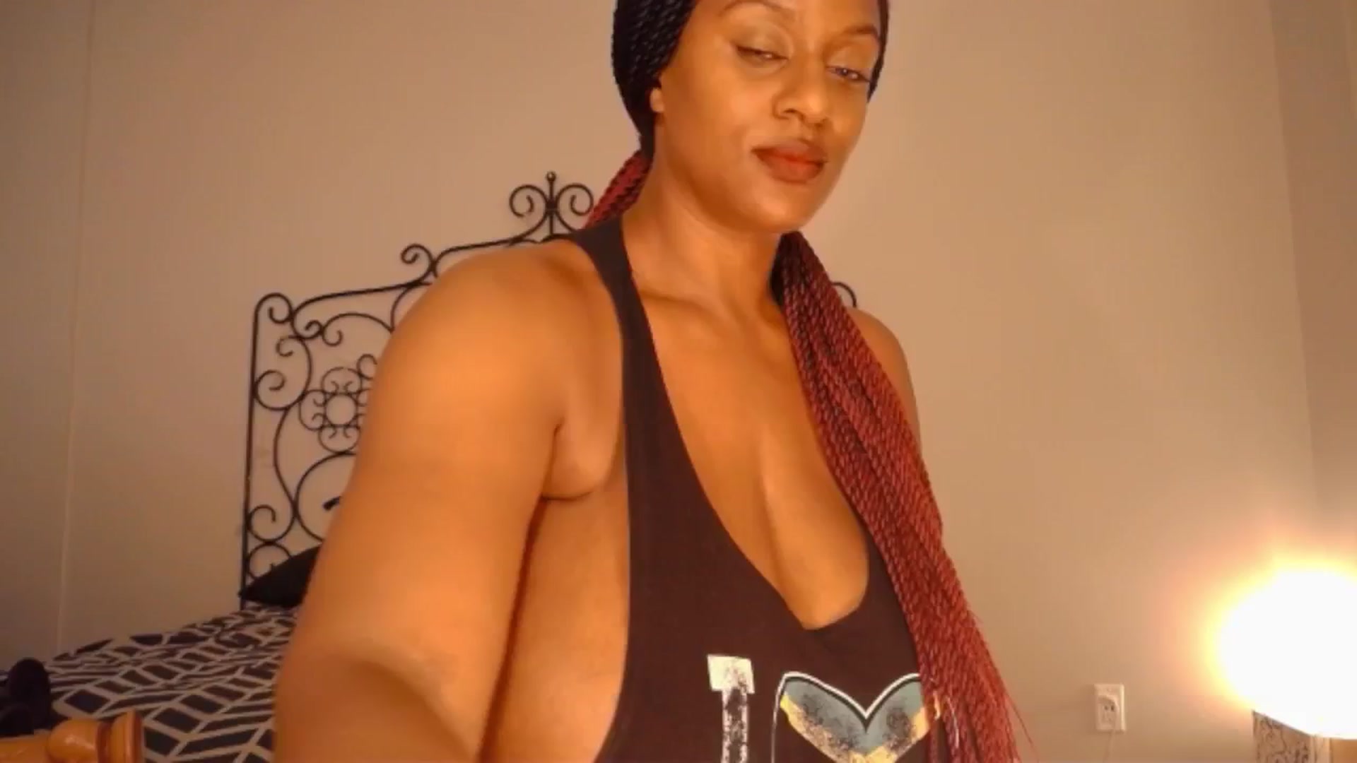 Gallery image thumbnail from TheIconicGirl's myfreecams stream on, 09/09/2024, 17:07 image 8 of 20