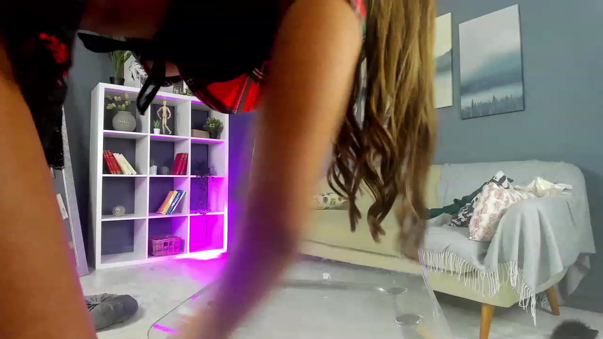 Gallery image thumbnail from TheJoyShow's myfreecams stream on, 01/03/2023, 04:09 image 9 of 20