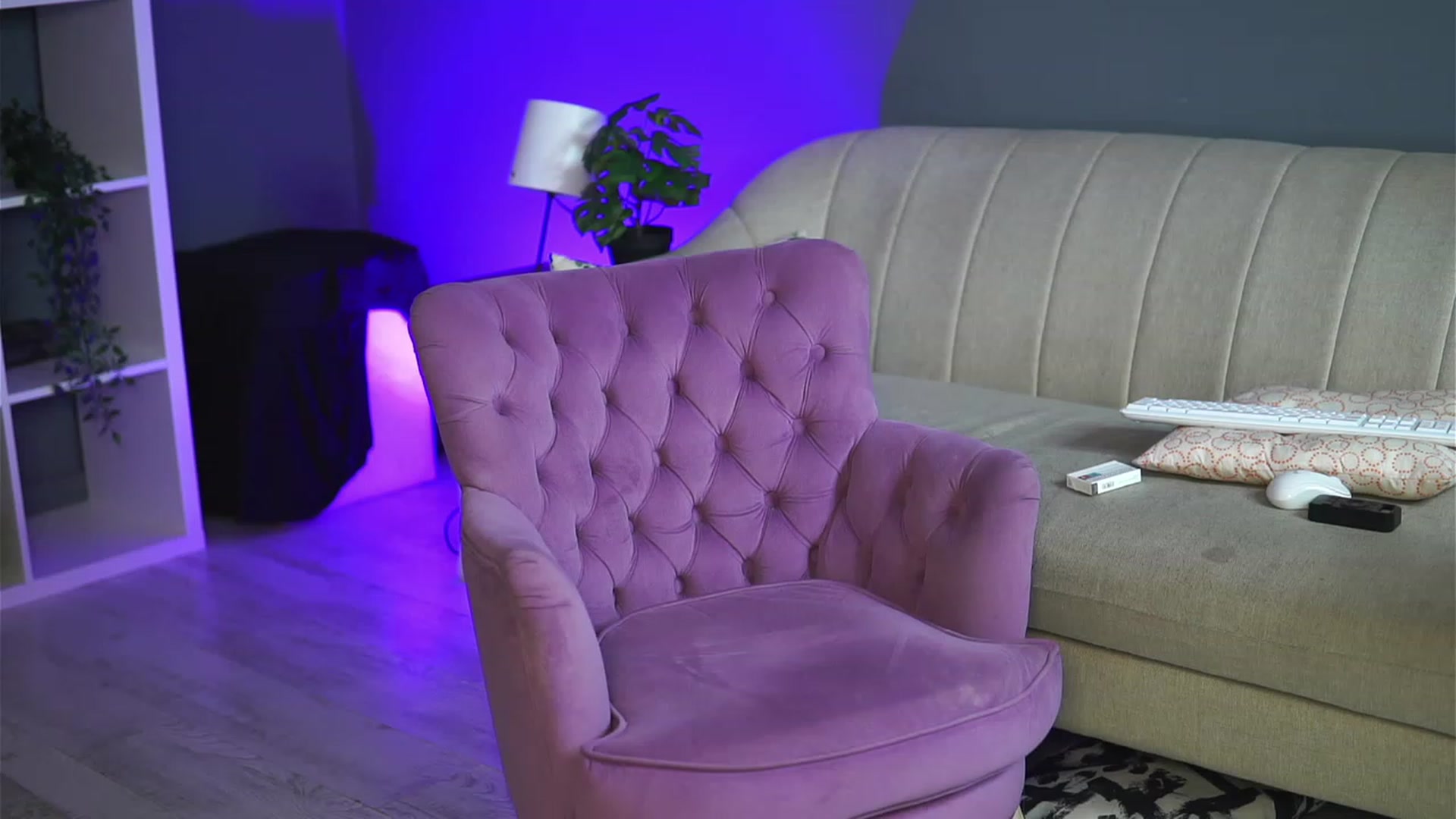Gallery image thumbnail from TheJoyShow's myfreecams stream on, 02/13/2023, 03:29 image 5 of 20