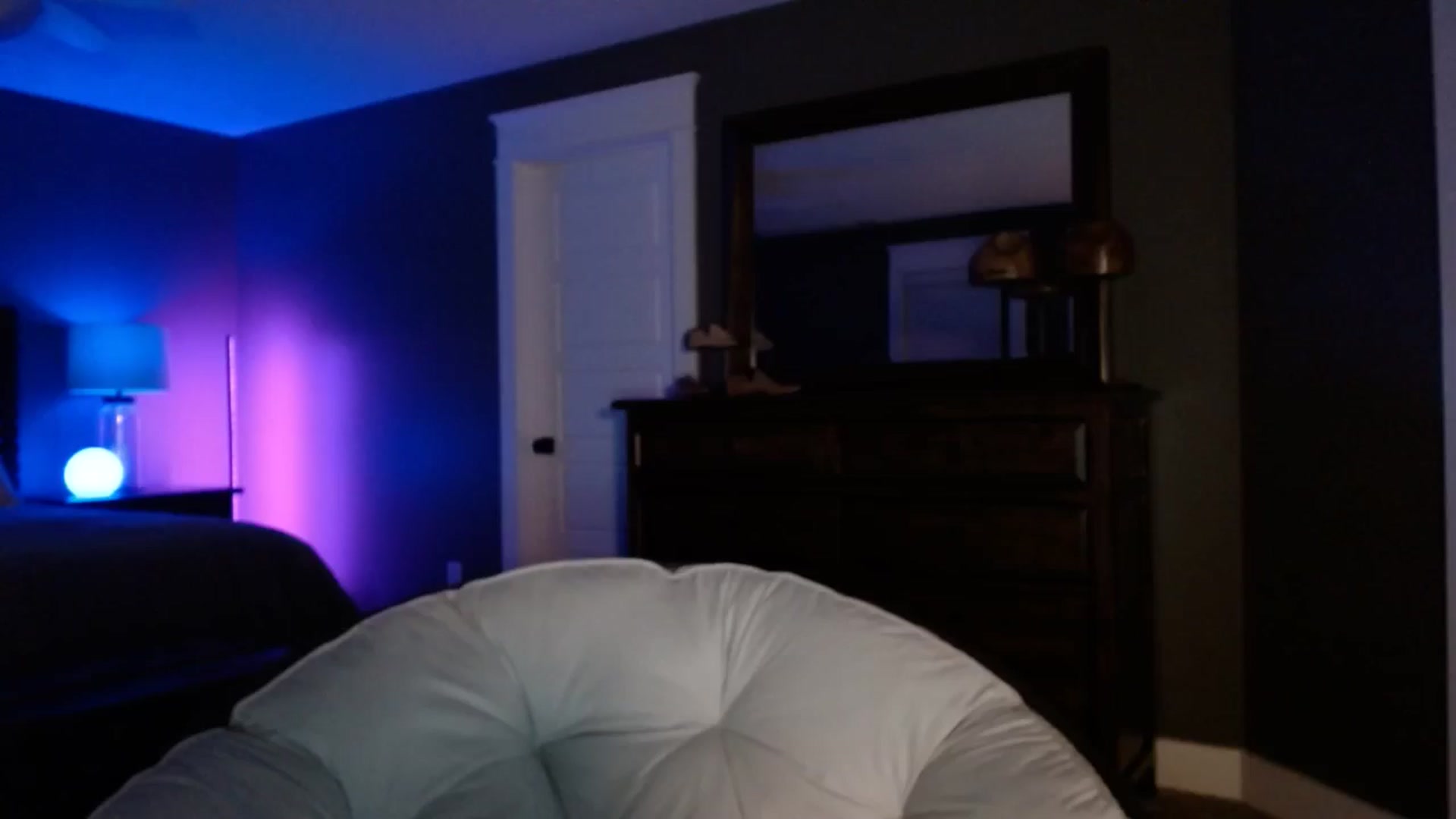 Gallery image thumbnail from TheKissKara's myfreecams stream on, 08/09/2025, 04:08 image 11 of 20