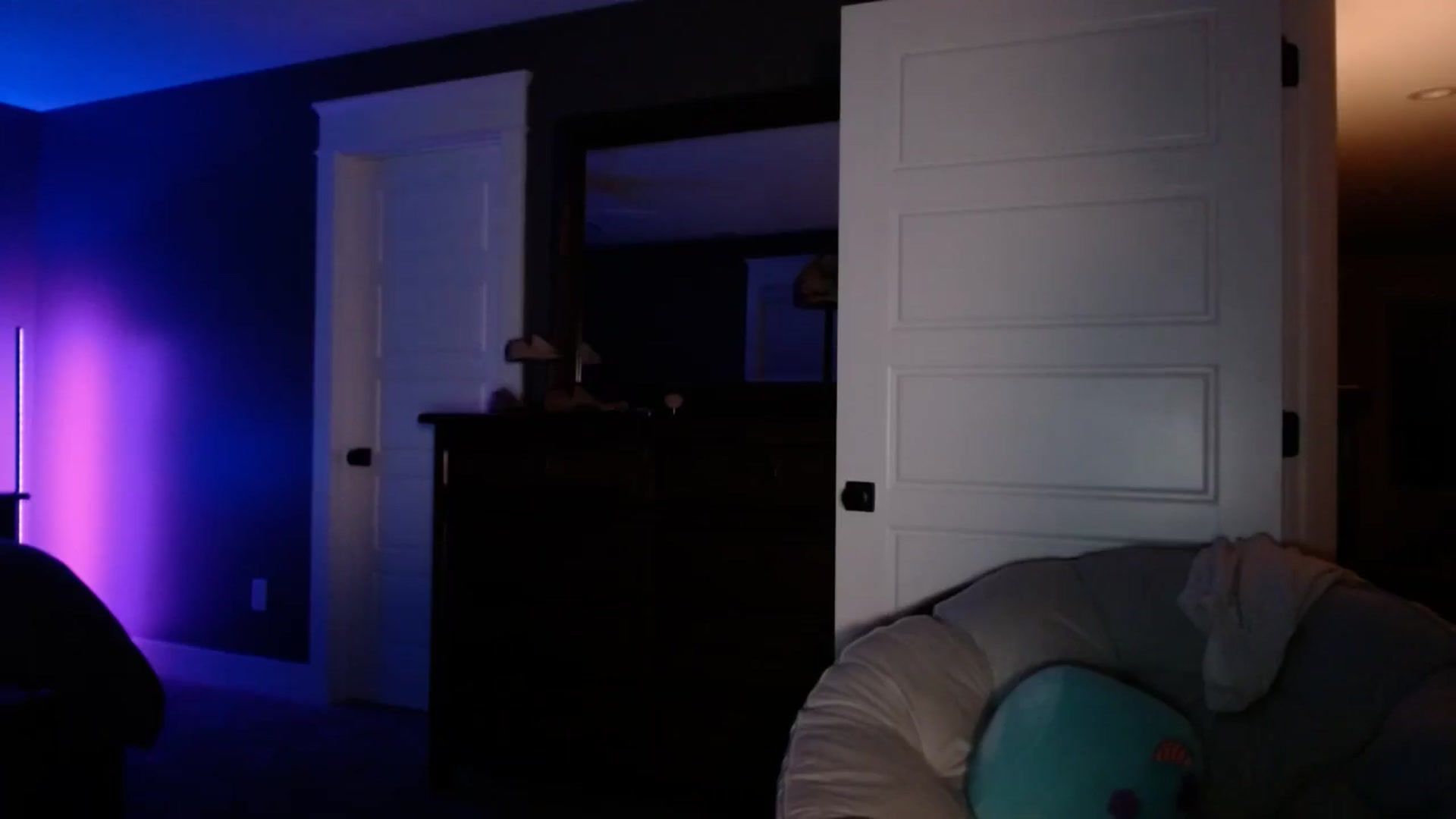 Gallery image thumbnail from TheKissKara's myfreecams stream on, 08/14/2025, 02:03 image 14 of 20