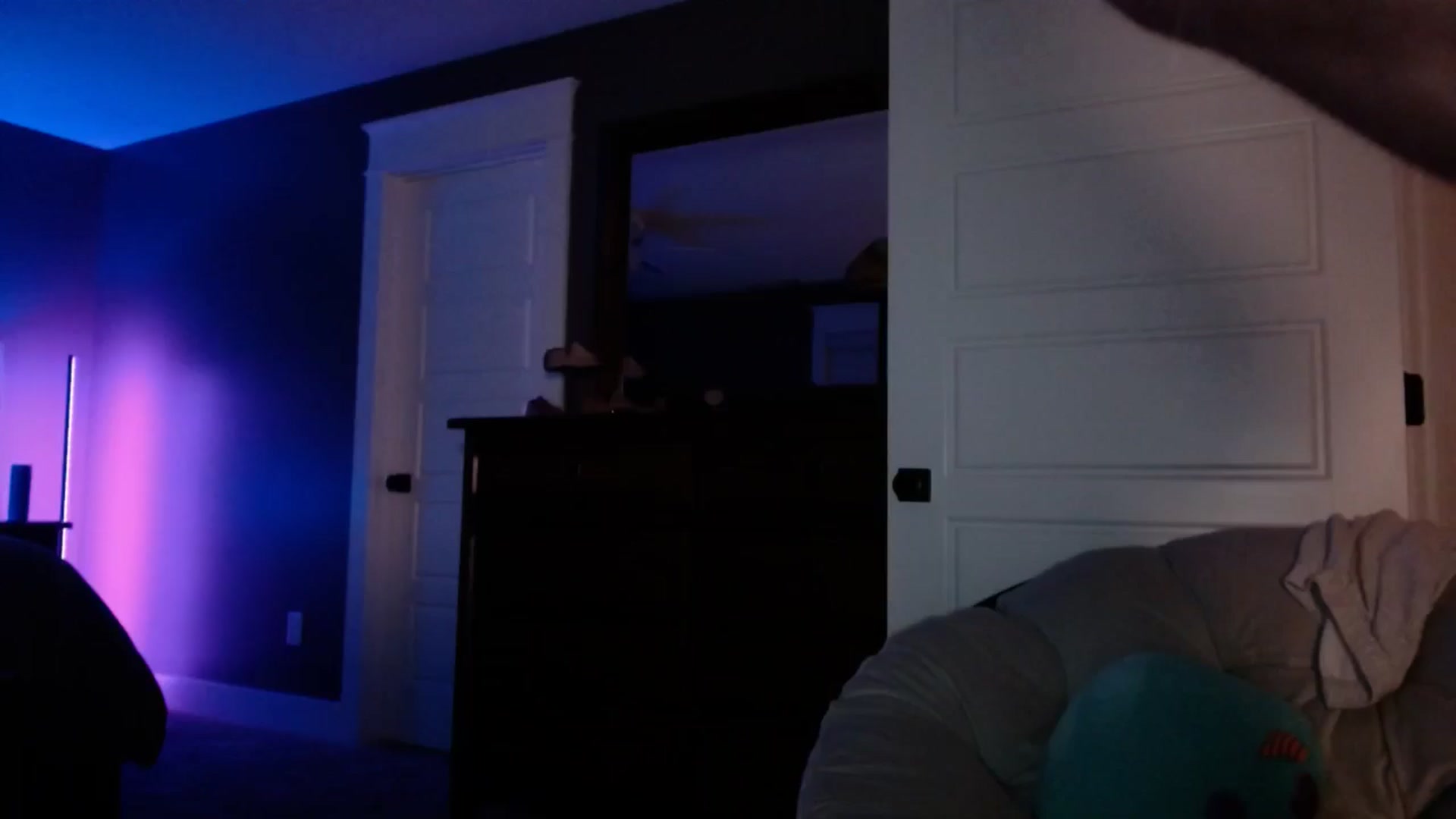 Gallery image thumbnail from TheKissKara's myfreecams stream on, 08/14/2025, 02:03 image 1 of 20