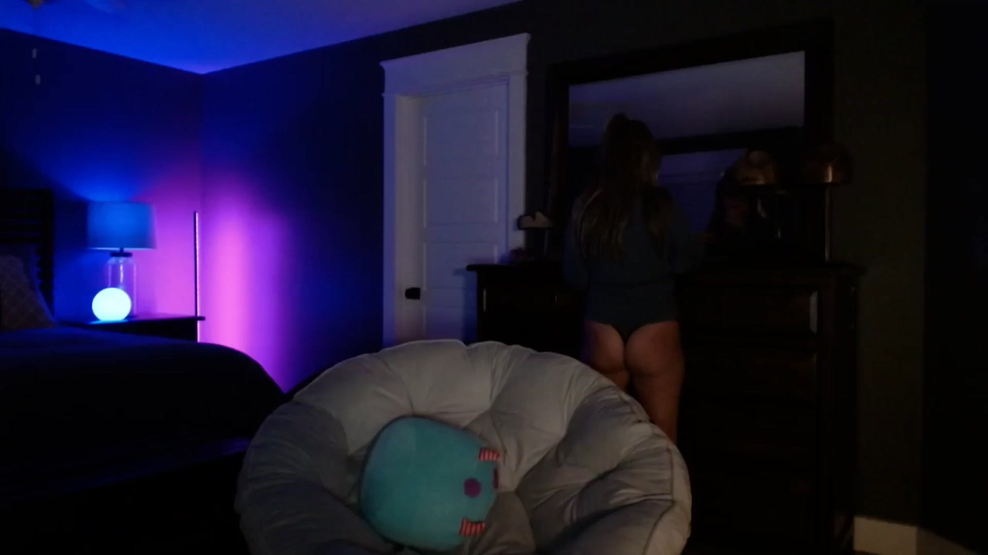 Gallery image thumbnail from TheKissKara's myfreecams stream on, 08/15/2025, 04:27 image 16 of 20