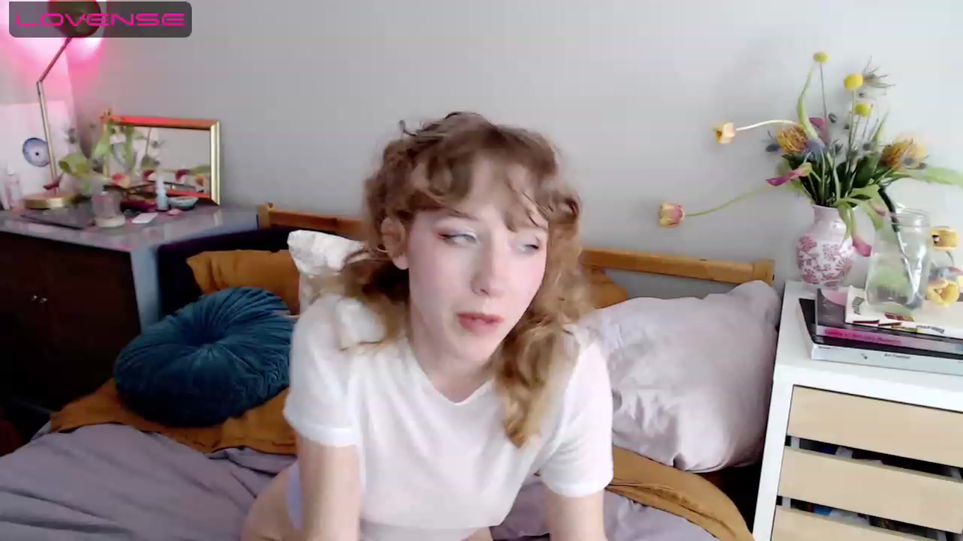 Gallery image thumbnail from TheMargoStarr's myfreecams stream on, 05/28/2023, 23:03 image 12 of 20