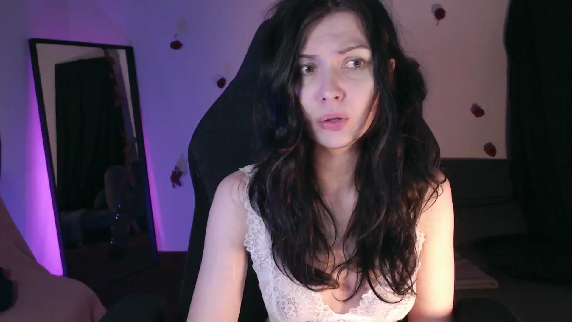Gallery image thumbnail from TheMayo's myfreecams stream on, 05/06/2024, 06:05 image 18 of 20