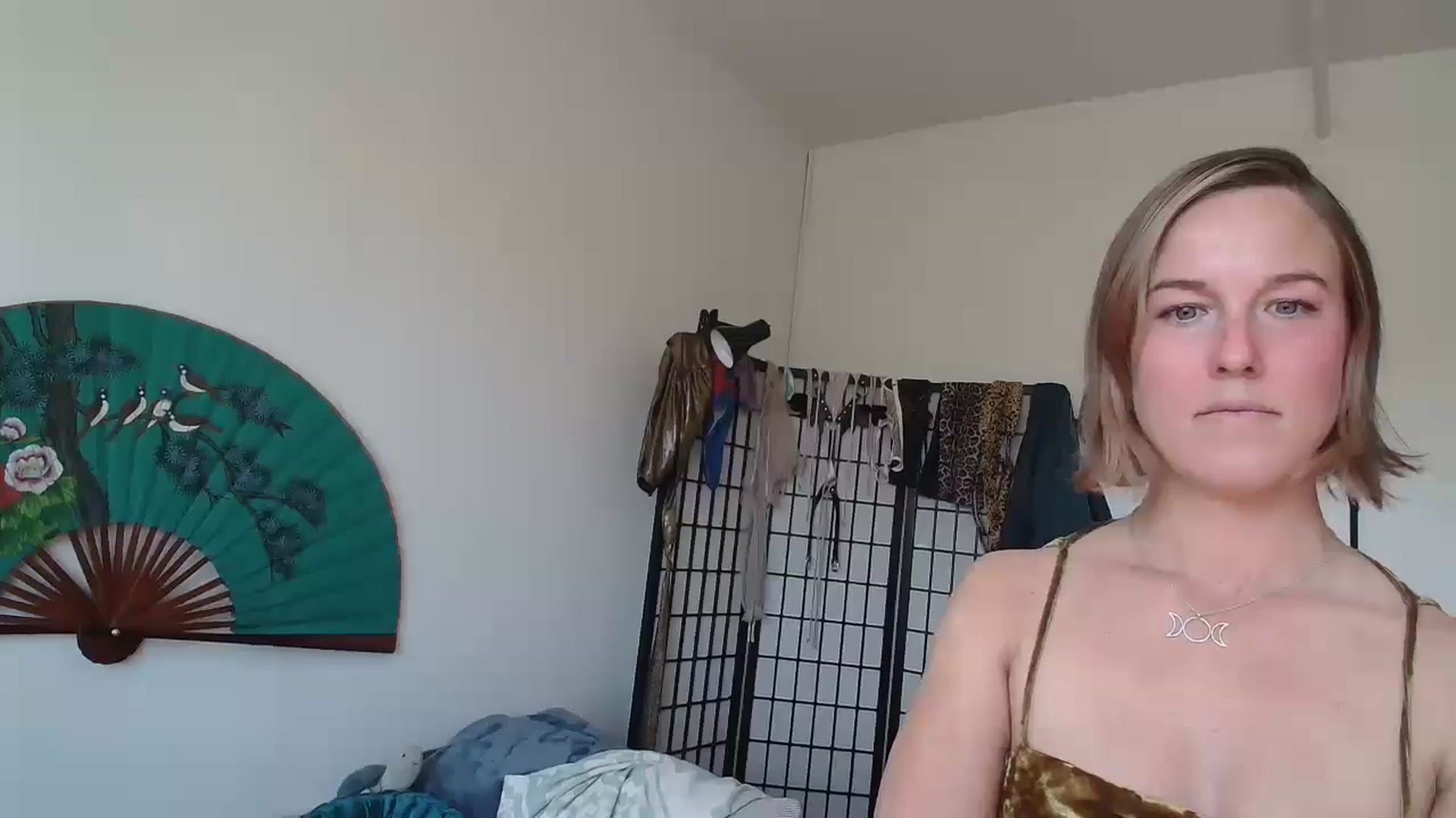 Gallery image thumbnail from TheMaytrix's myfreecams stream on, 05/17/2024, 20:39 image 8 of 20