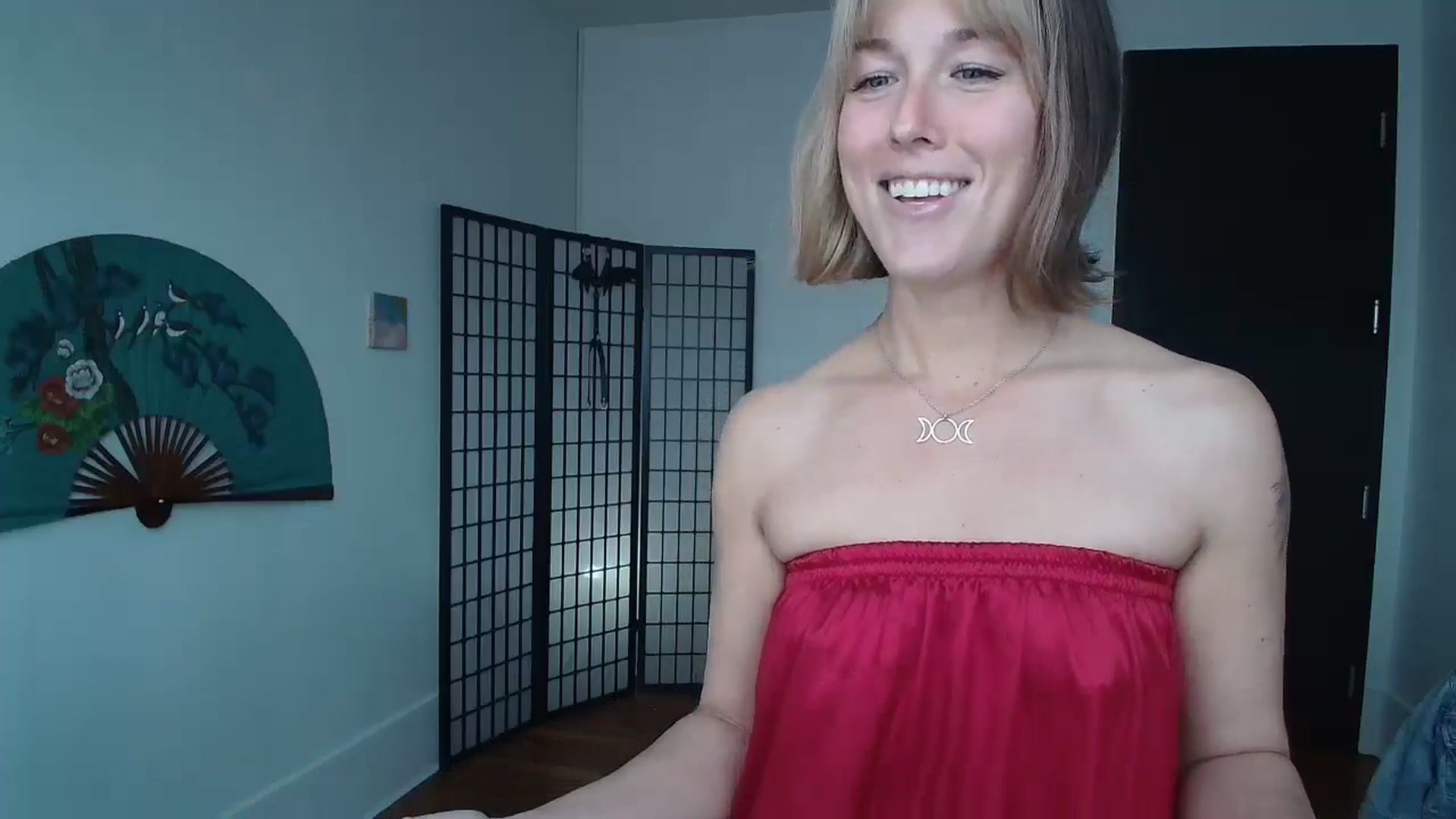 Gallery image thumbnail from TheMaytrix's myfreecams stream on, 05/30/2024, 17:14 image 2 of 20