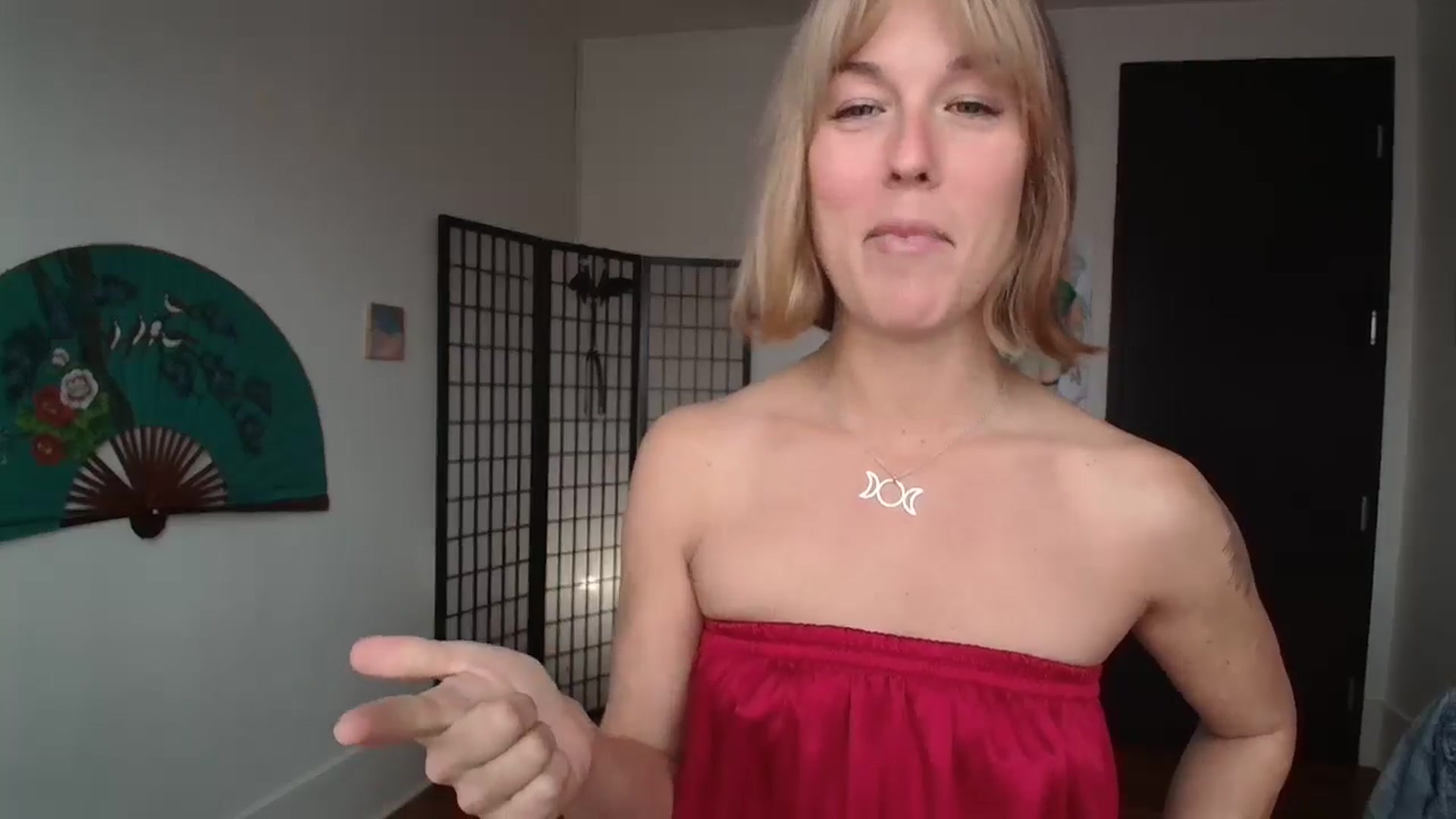 Gallery image thumbnail from TheMaytrix's myfreecams stream on, 05/30/2024, 17:14 image 3 of 20