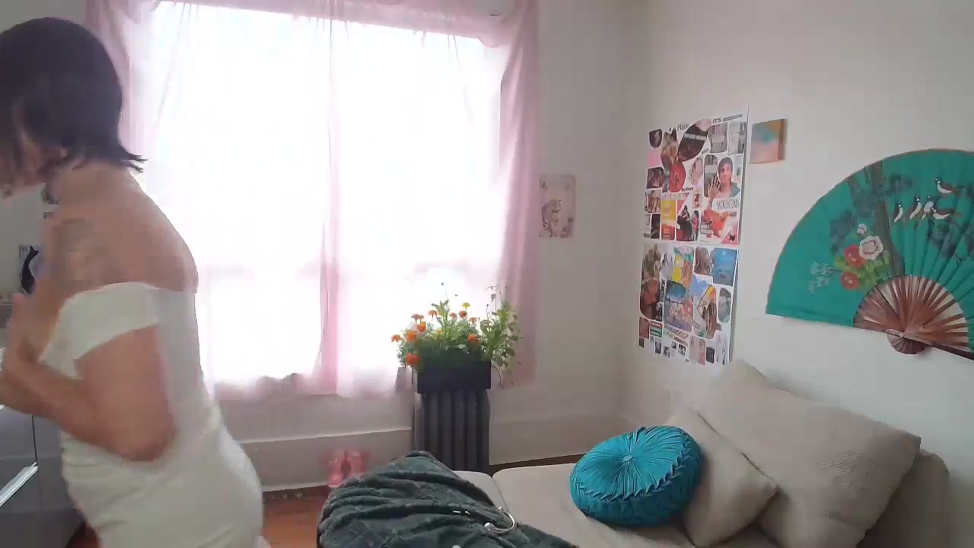 Gallery image thumbnail from TheMaytrix's myfreecams stream on, 06/01/2024, 18:34 image 18 of 20