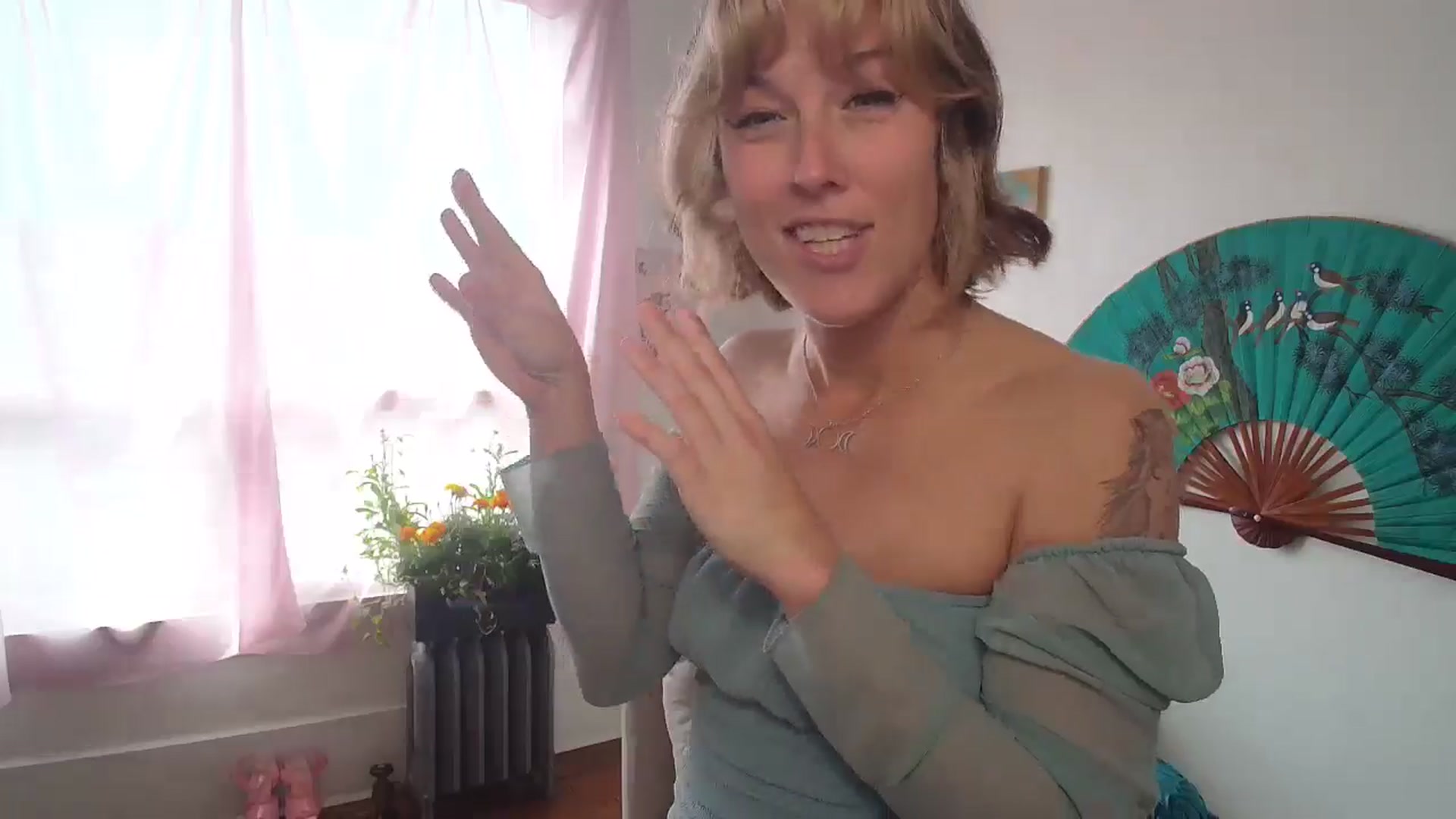 Gallery image thumbnail from TheMaytrix's myfreecams stream on, 06/03/2024, 16:35 image 10 of 20