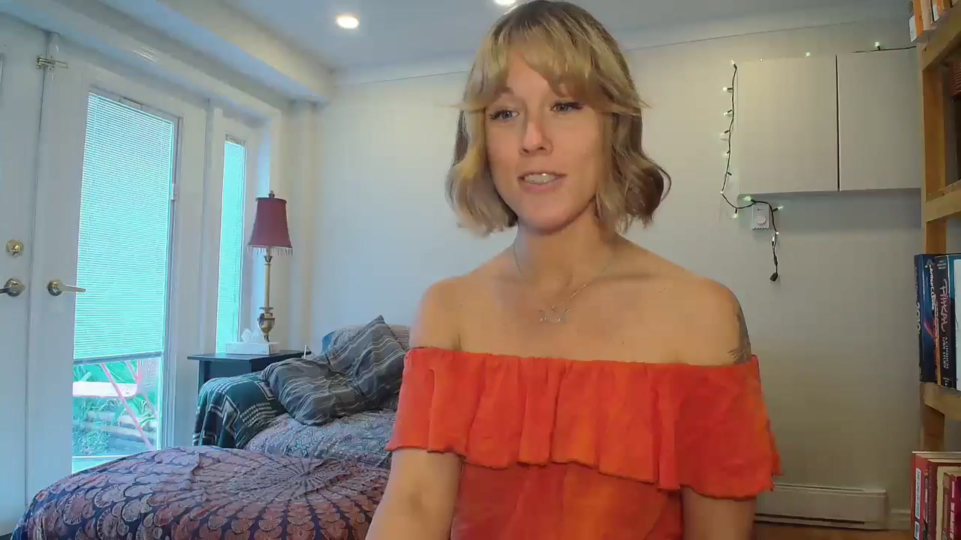 Gallery image thumbnail from TheMaytrix's myfreecams stream on, 06/03/2024, 19:04 image 8 of 20