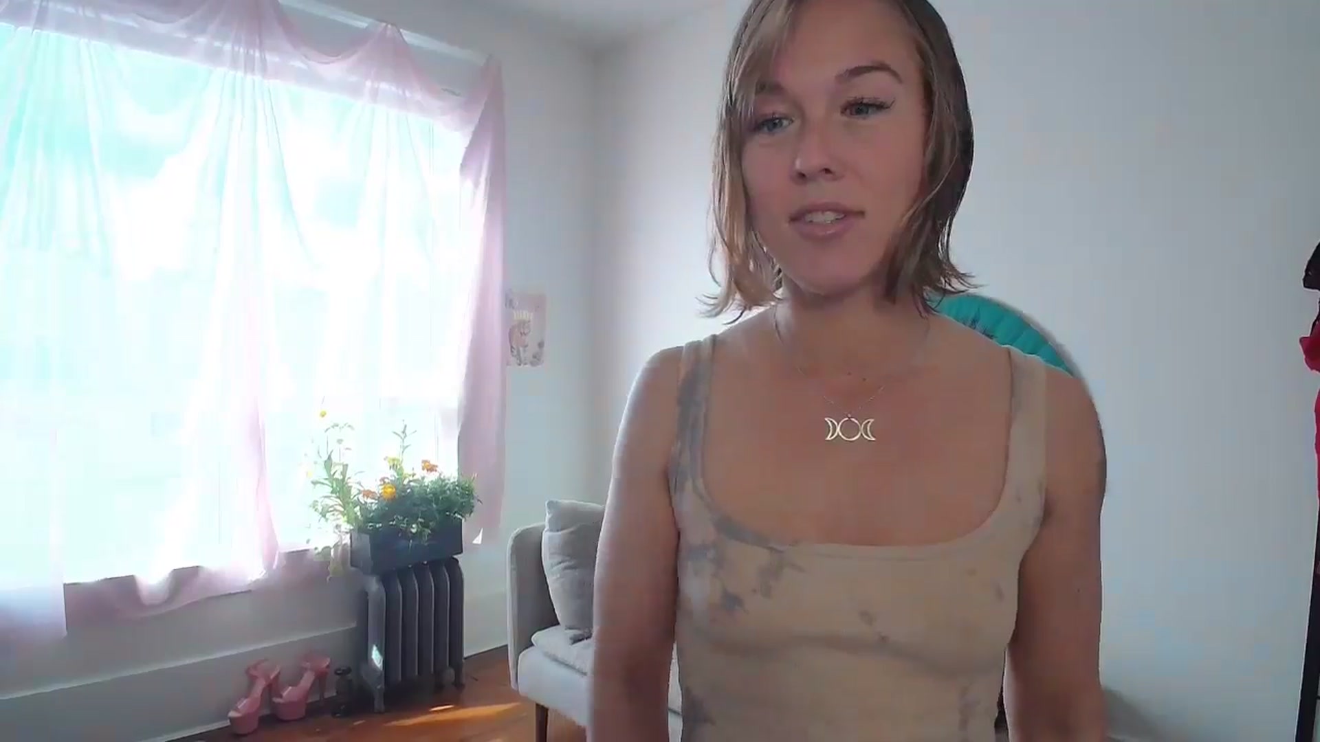 Gallery image thumbnail from TheMaytrix's myfreecams stream on, 06/06/2024, 16:30 image 12 of 20