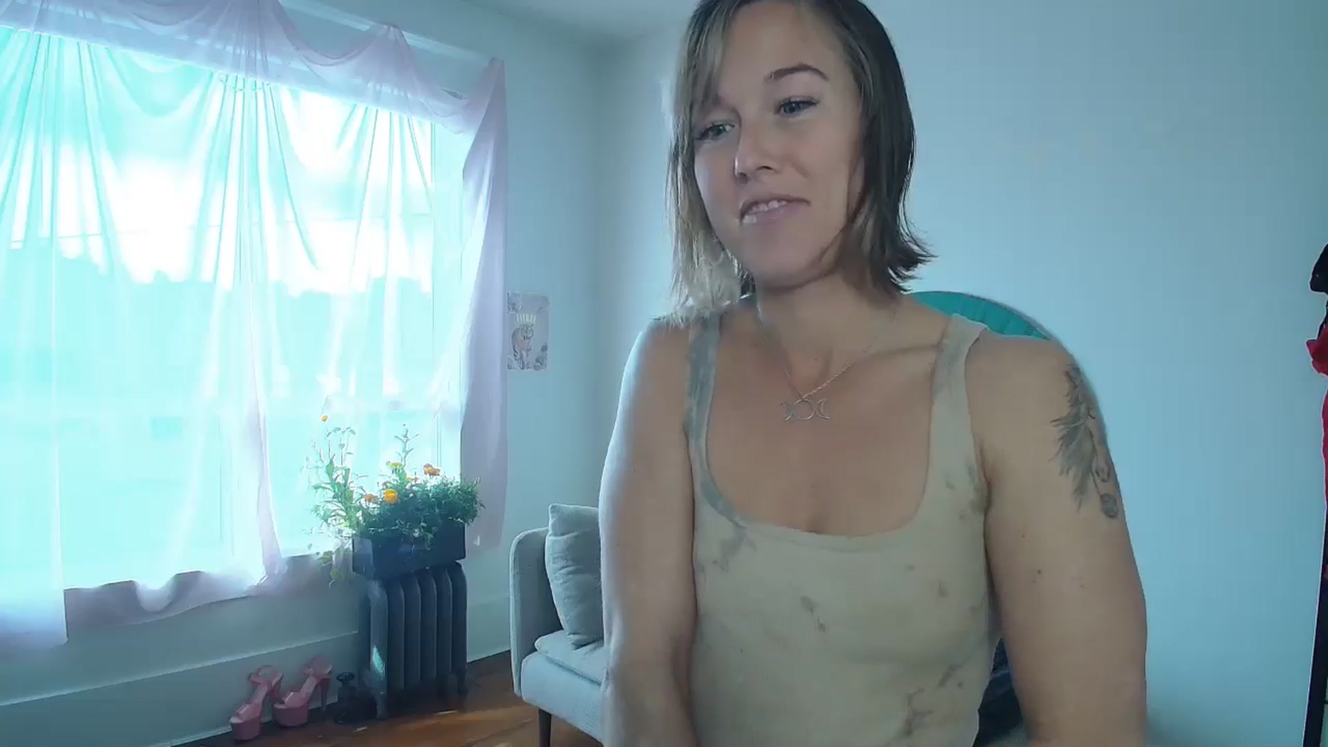 Gallery image thumbnail from TheMaytrix's myfreecams stream on, 06/06/2024, 16:30 image 5 of 20