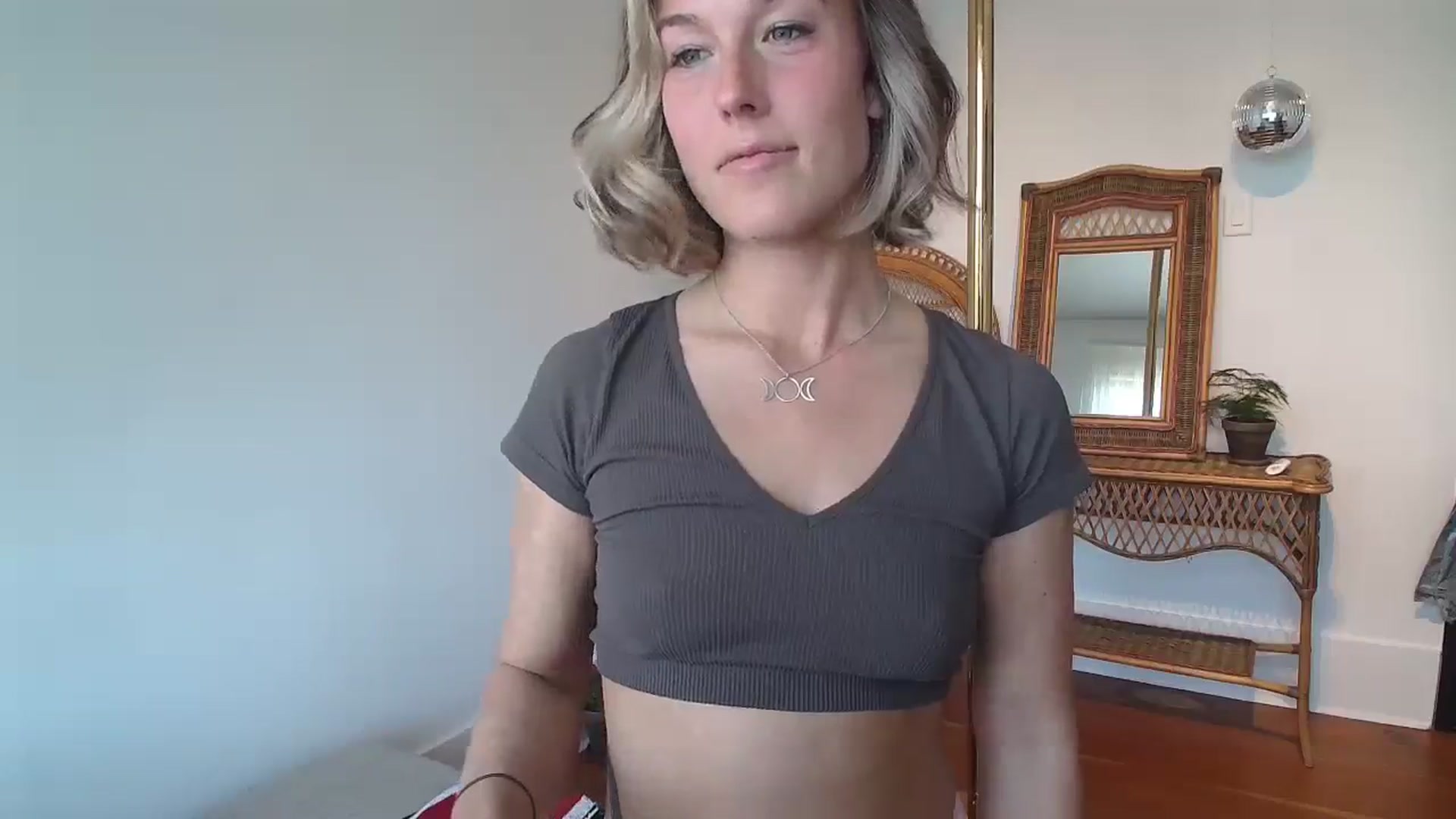 Gallery image thumbnail from TheMaytrix's myfreecams stream on, 07/07/2024, 14:40 image 11 of 20