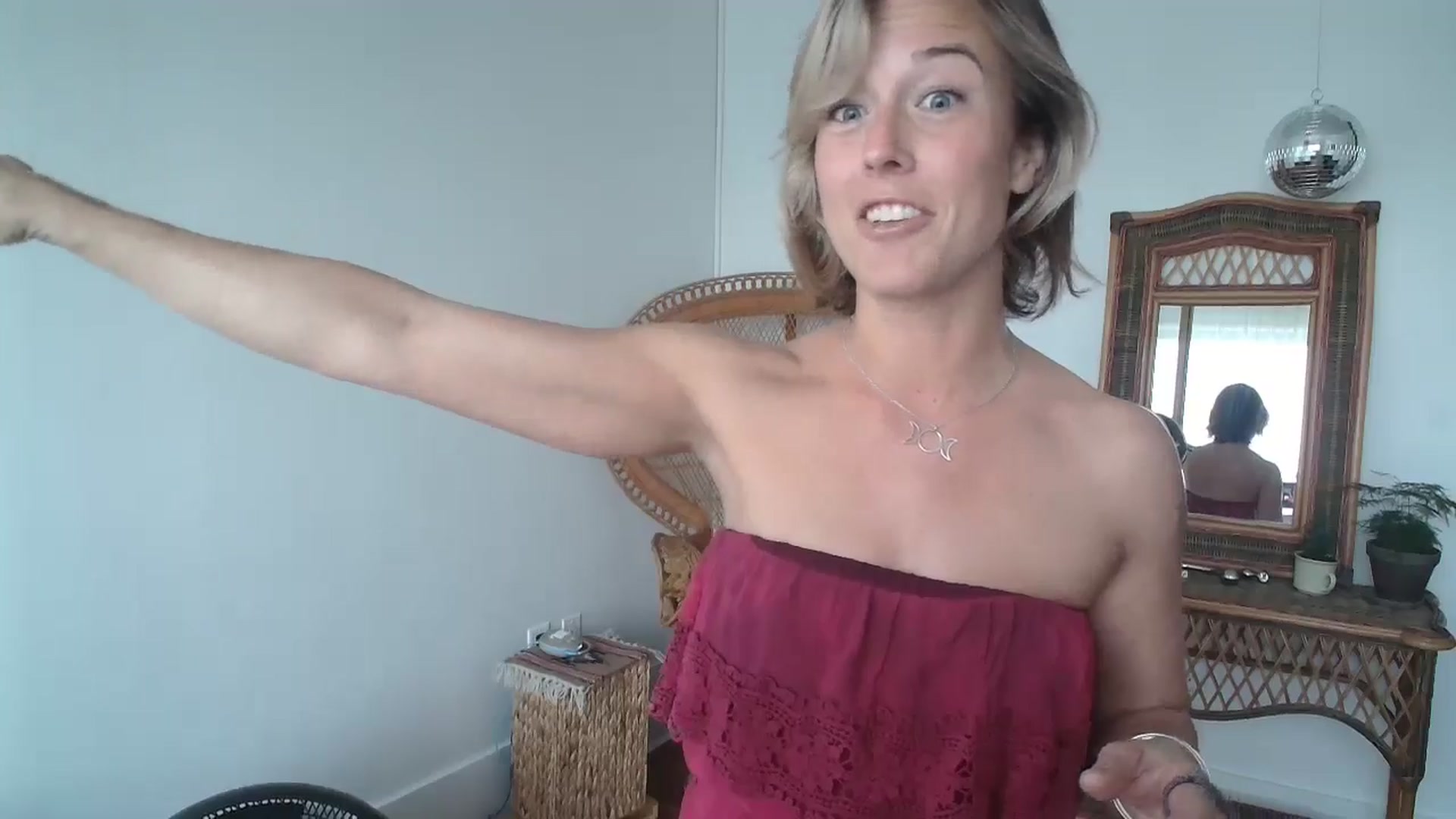 Gallery image thumbnail from TheMaytrix's myfreecams stream on, 07/10/2024, 13:16 image 5 of 20