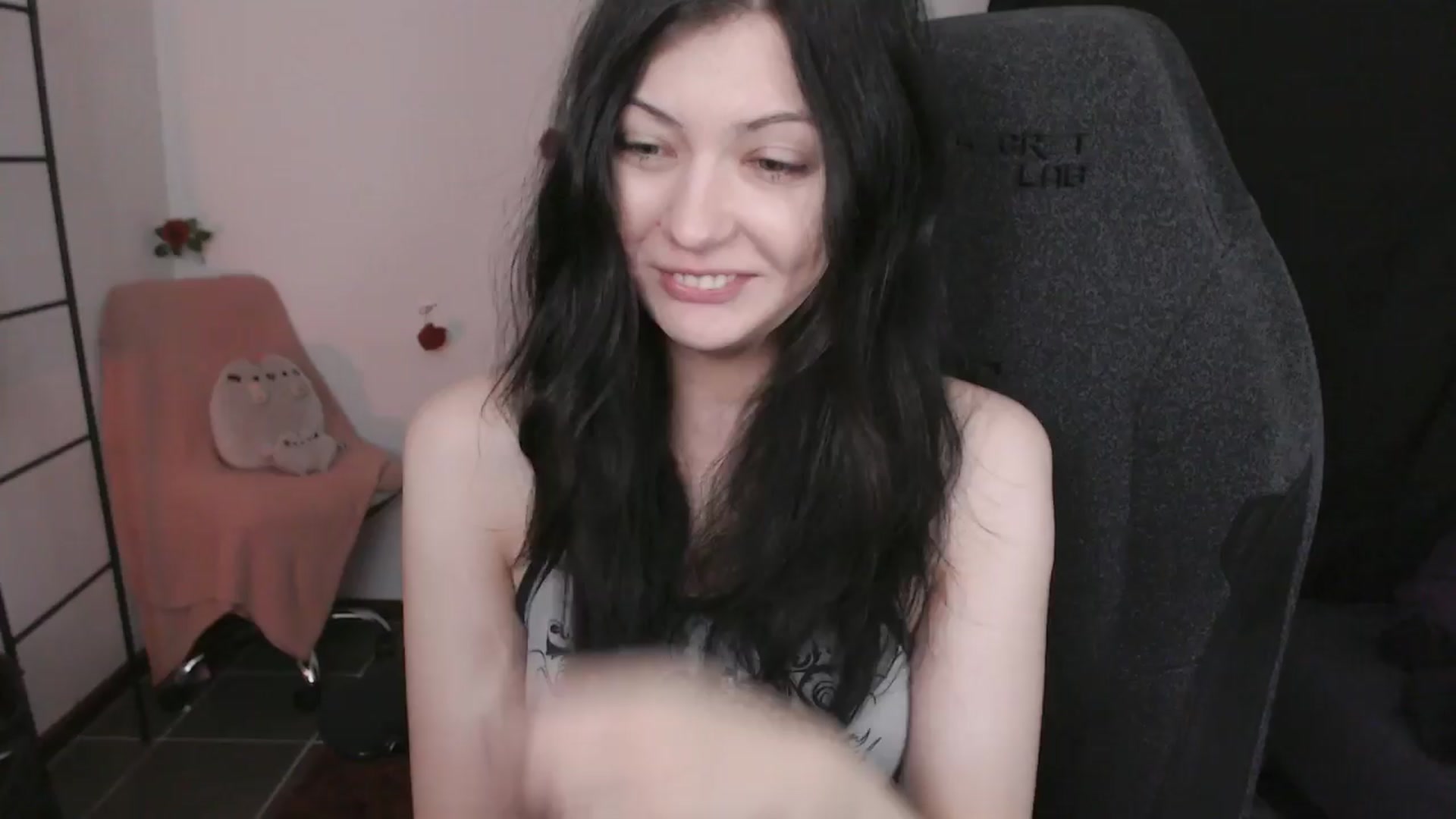 Gallery image thumbnail from TheModel's myfreecams stream on, 03/28/2024, 01:07 image 15 of 20