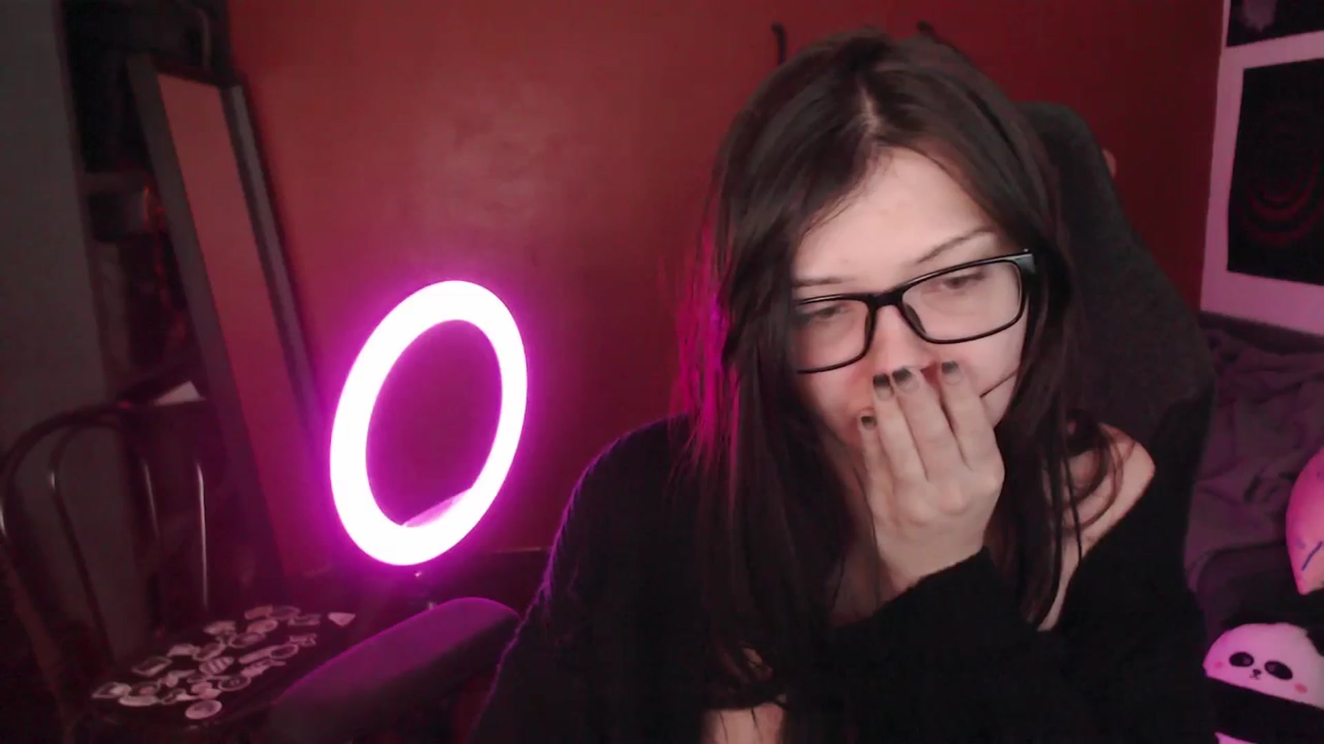 Gallery image thumbnail from TheModel's myfreecams stream on, 04/06/2025, 06:32 image 5 of 20