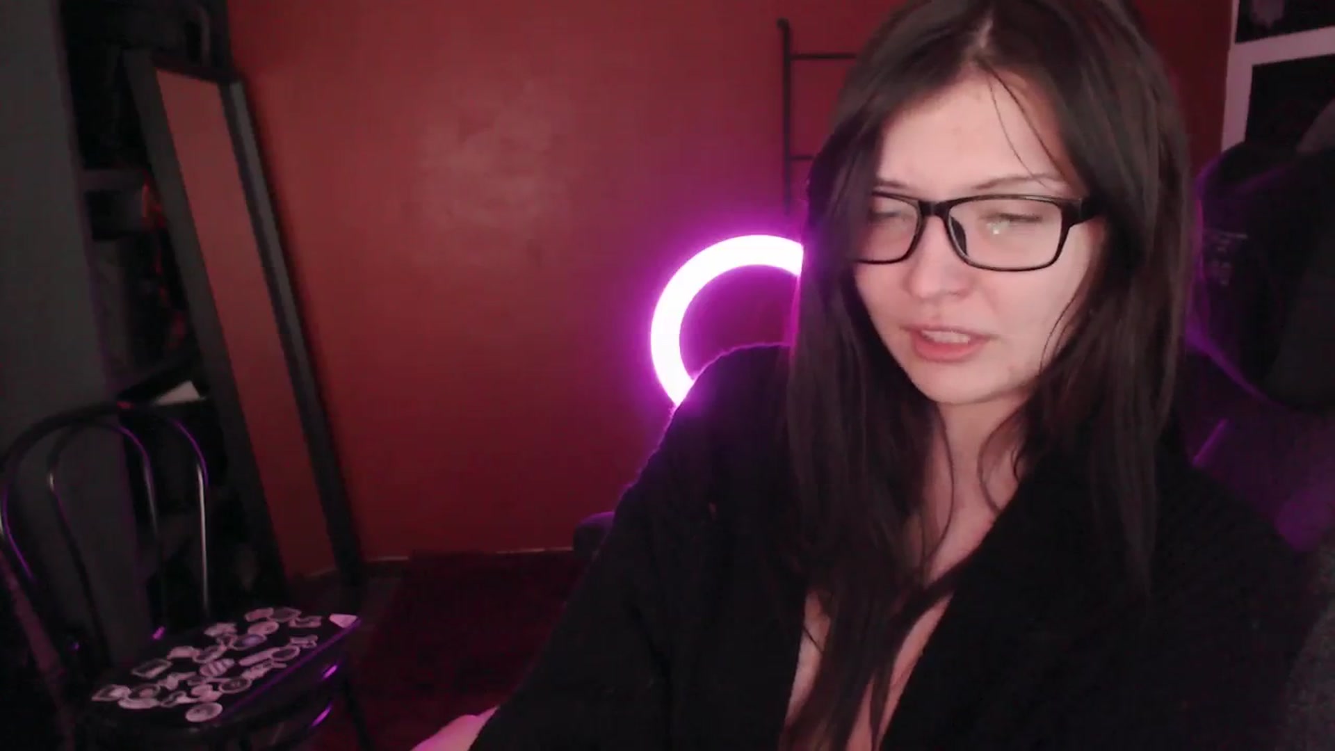 Gallery image thumbnail from TheModel's myfreecams stream on, 04/06/2025, 06:32 image 3 of 20