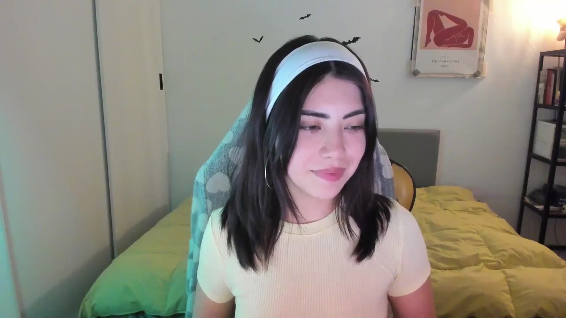 Gallery image thumbnail from TheMoonlight's myfreecams stream on, 11/03/2024, 09:03 image 8 of 20