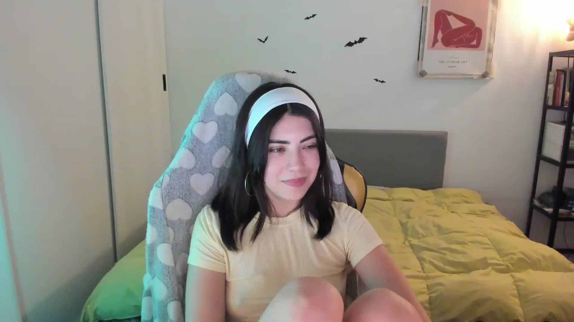 Gallery image thumbnail from TheMoonlight's myfreecams stream on, 11/03/2024, 09:03 image 18 of 20