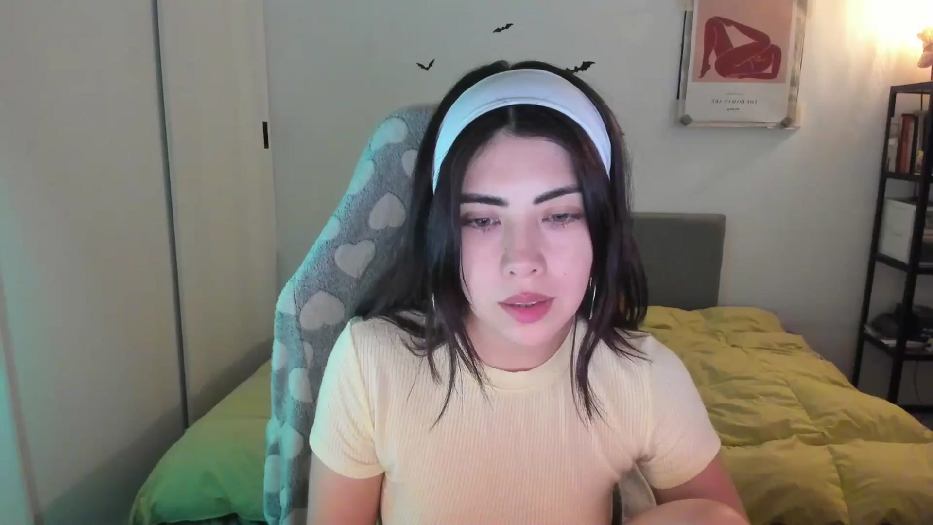 Gallery image thumbnail from TheMoonlight's myfreecams stream on, 11/03/2024, 09:03 image 1 of 20