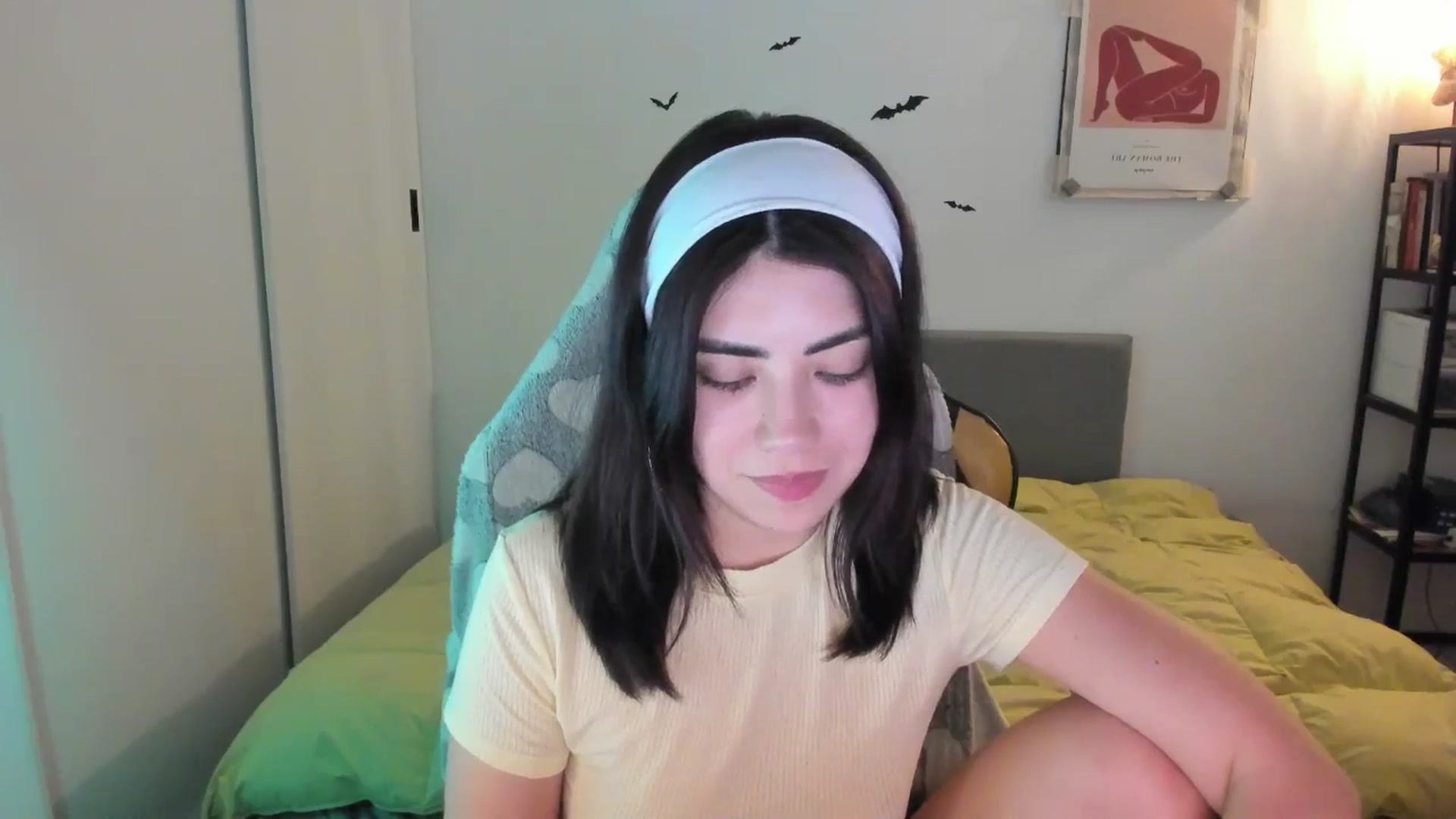 Gallery image thumbnail from TheMoonlight's myfreecams stream on, 11/03/2024, 09:03 image 5 of 20