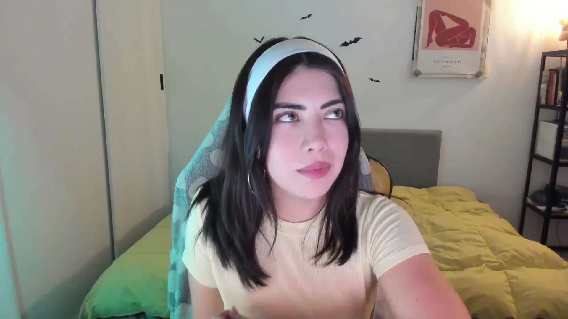 Gallery image thumbnail from TheMoonlight's myfreecams stream on, 11/03/2024, 09:03 image 10 of 20