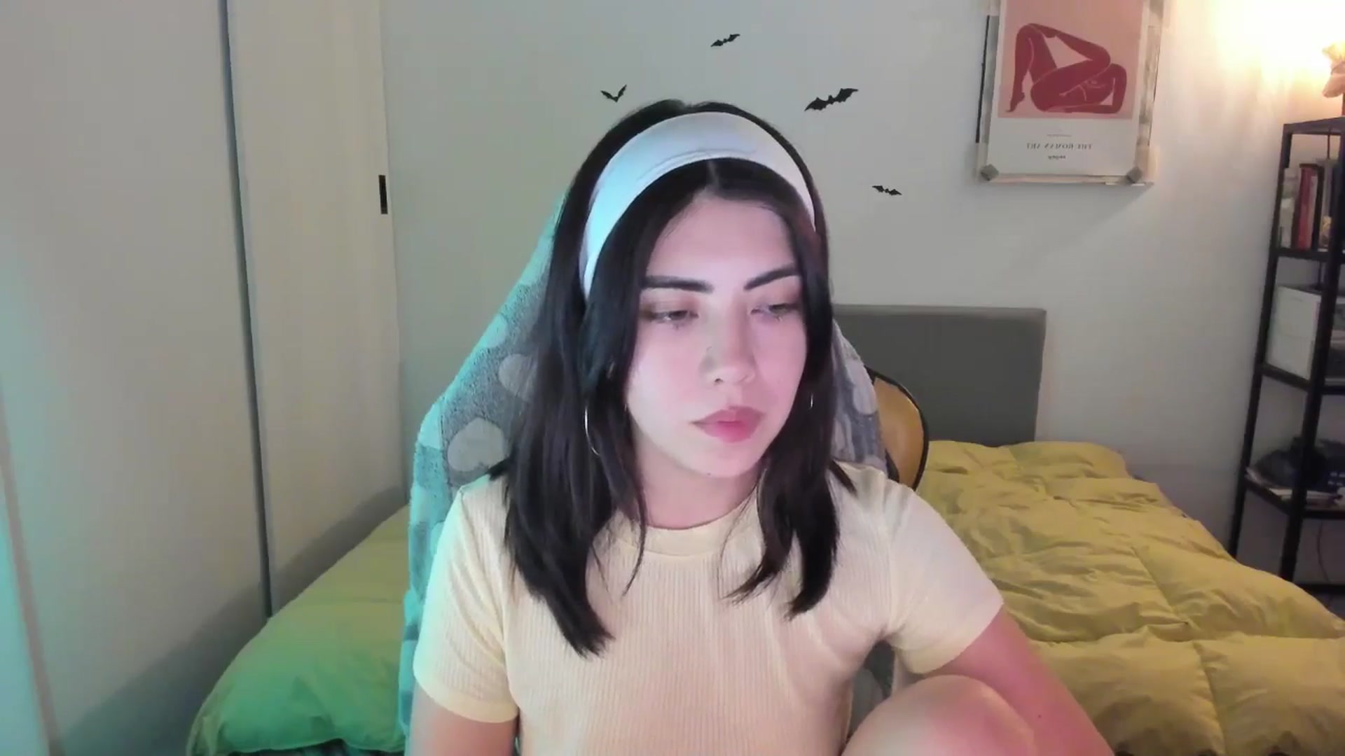 Gallery image thumbnail from TheMoonlight's myfreecams stream on, 11/03/2024, 09:03 image 11 of 20