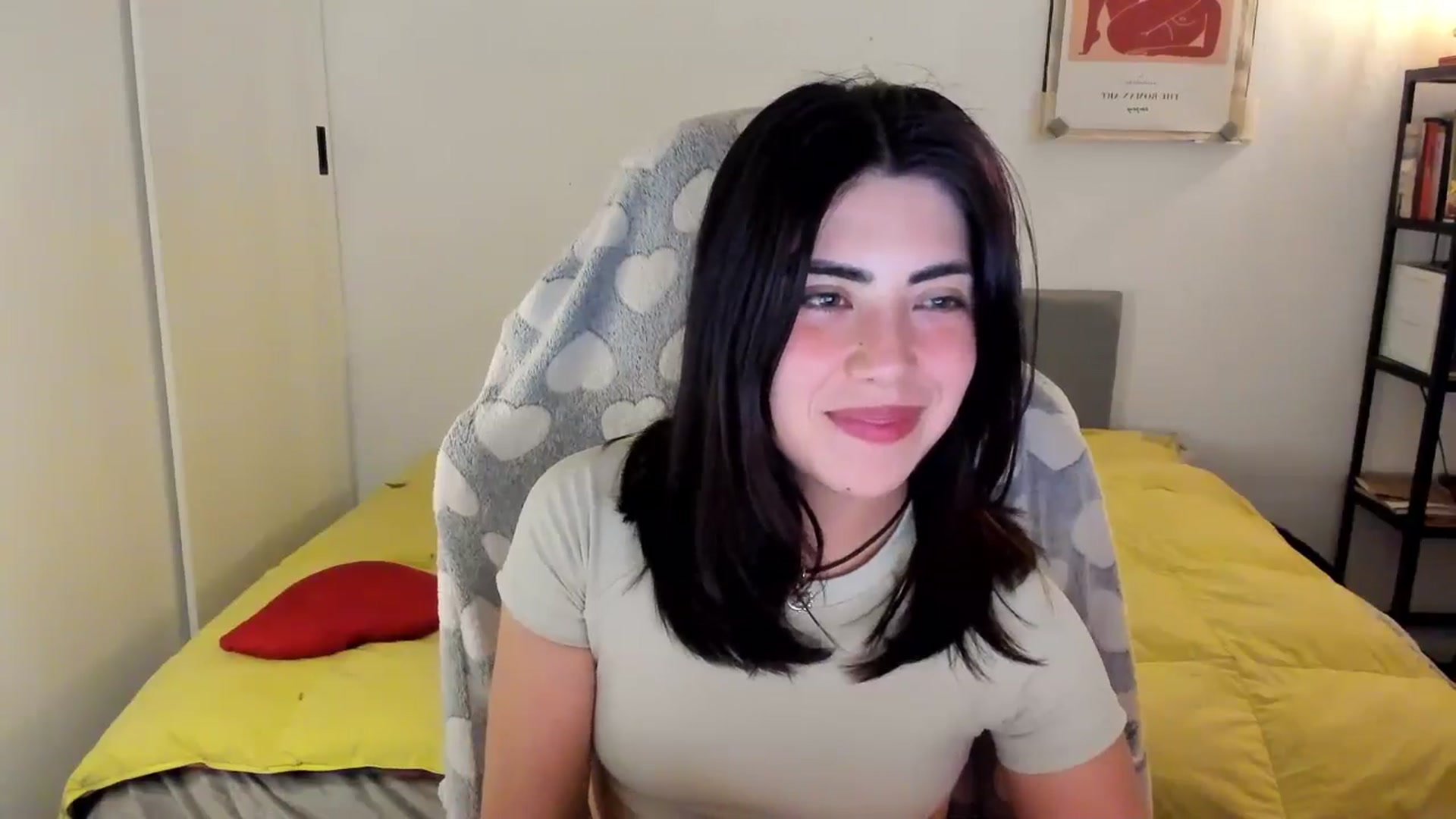 Gallery image thumbnail from TheMoonlight's myfreecams stream on, 11/10/2024, 09:46 image 12 of 20