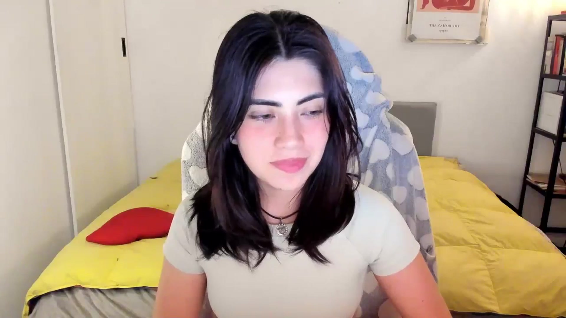 Gallery image thumbnail from TheMoonlight's myfreecams stream on, 11/10/2024, 09:46 image 4 of 20