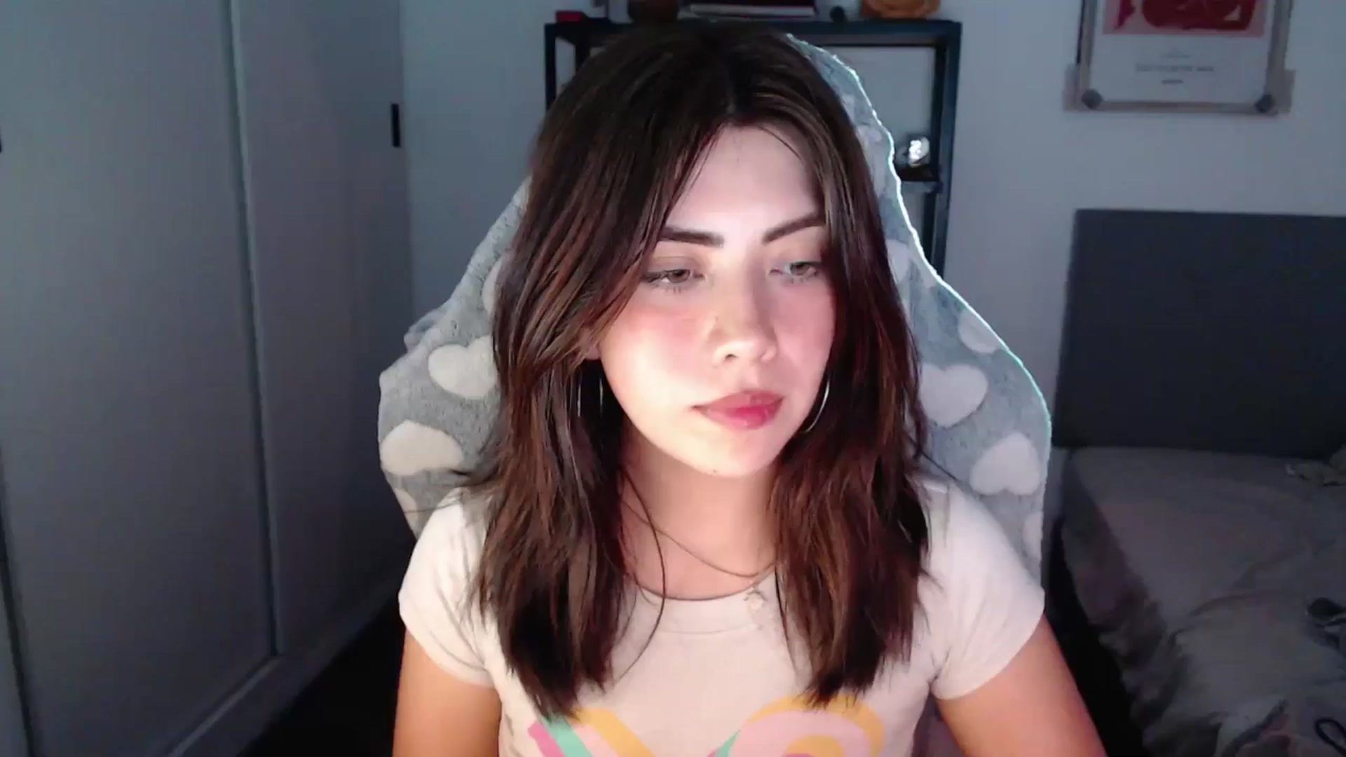 Gallery image thumbnail from TheMoonlight's myfreecams stream on, 11/27/2024, 09:33 image 1 of 20