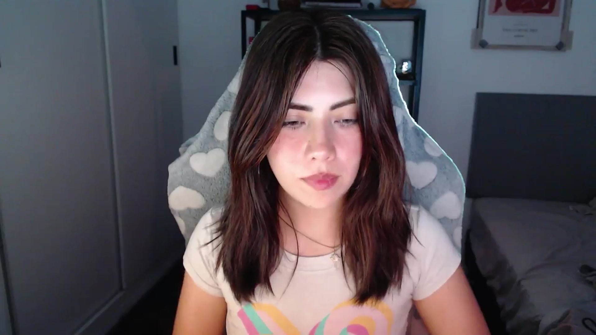 Gallery image thumbnail from TheMoonlight's myfreecams stream on, 11/27/2024, 09:33 image 2 of 20