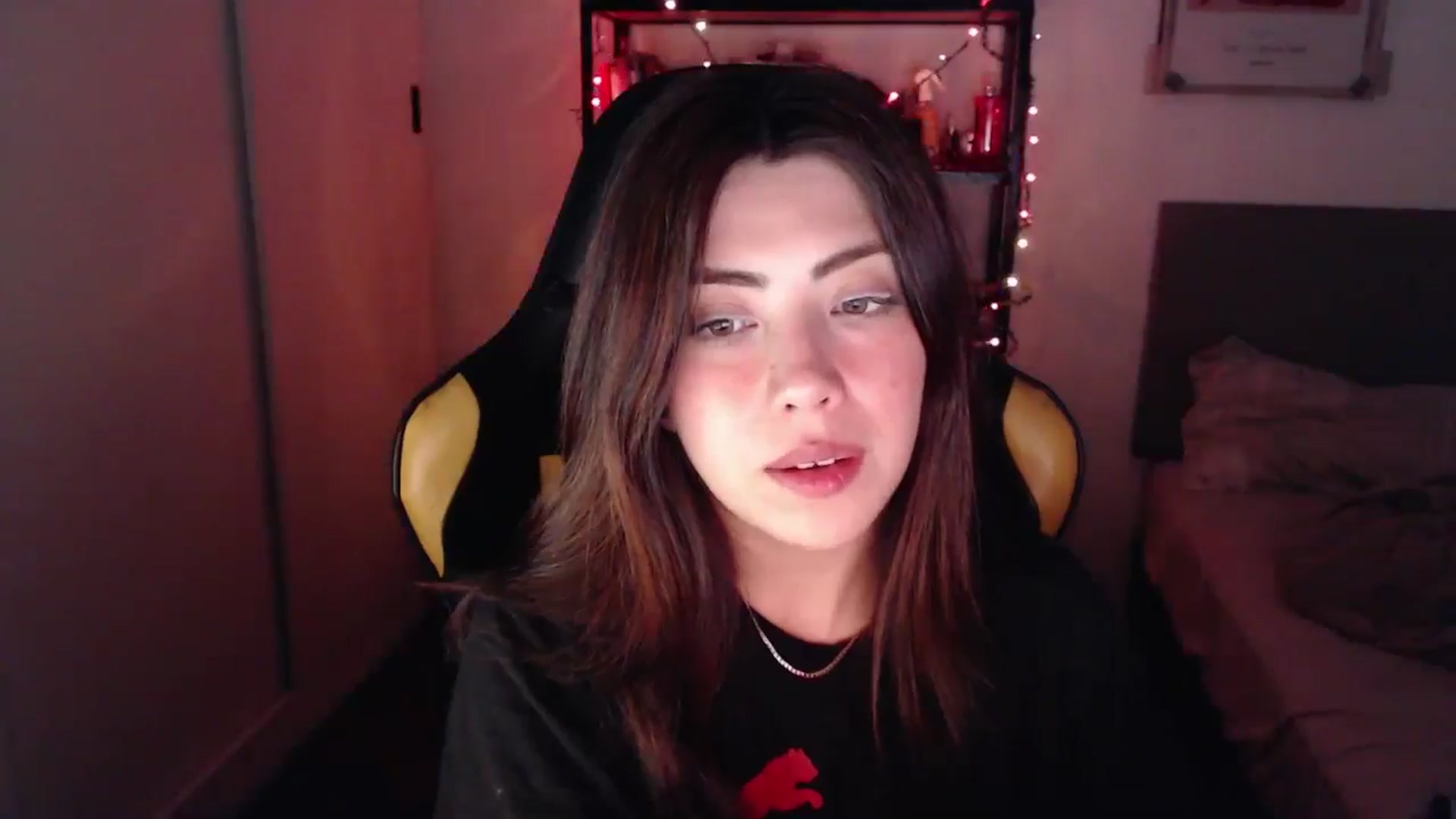 Gallery image thumbnail from TheMoonlight's myfreecams stream on, 12/25/2024, 10:53 image 13 of 20