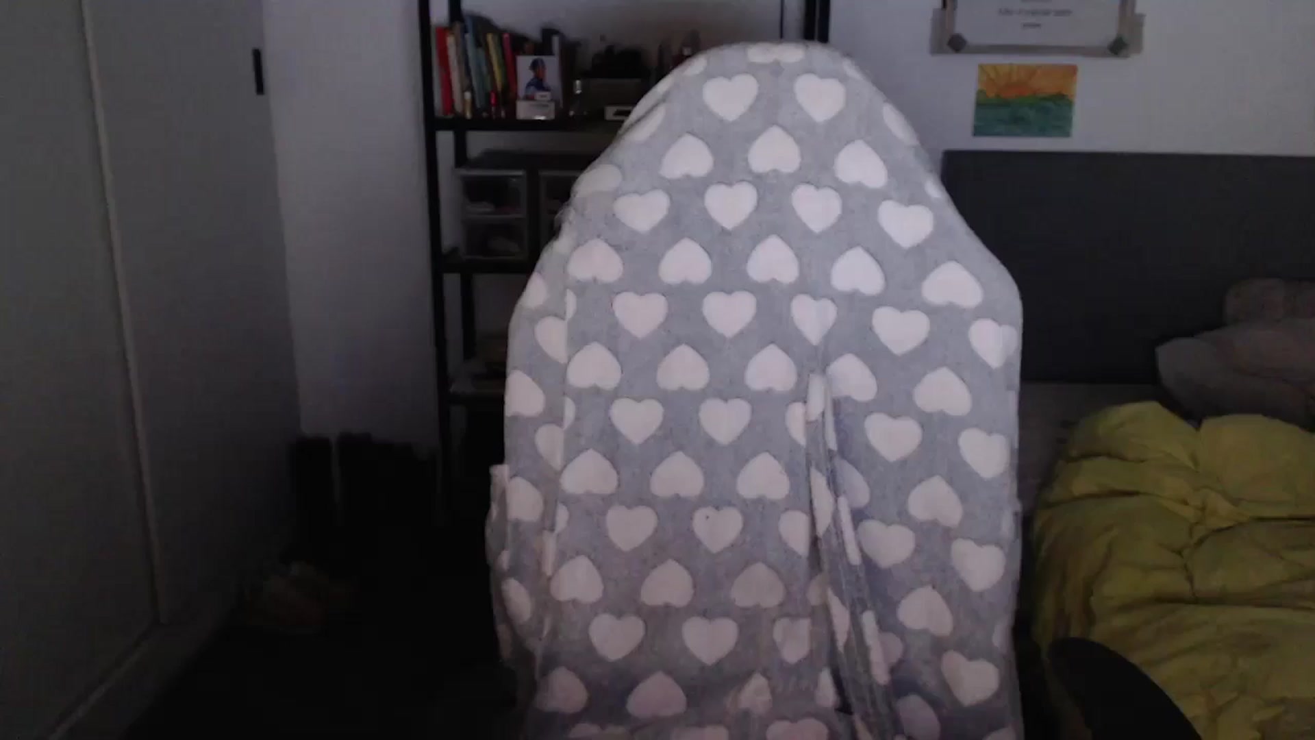 Gallery image thumbnail from TheMoonlight's myfreecams stream on, 06/15/2025, 09:45 image 1 of 20