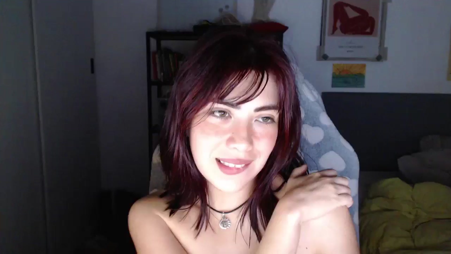 Gallery image thumbnail from TheMoonlight's myfreecams stream on, 06/15/2025, 09:58 image 15 of 20
