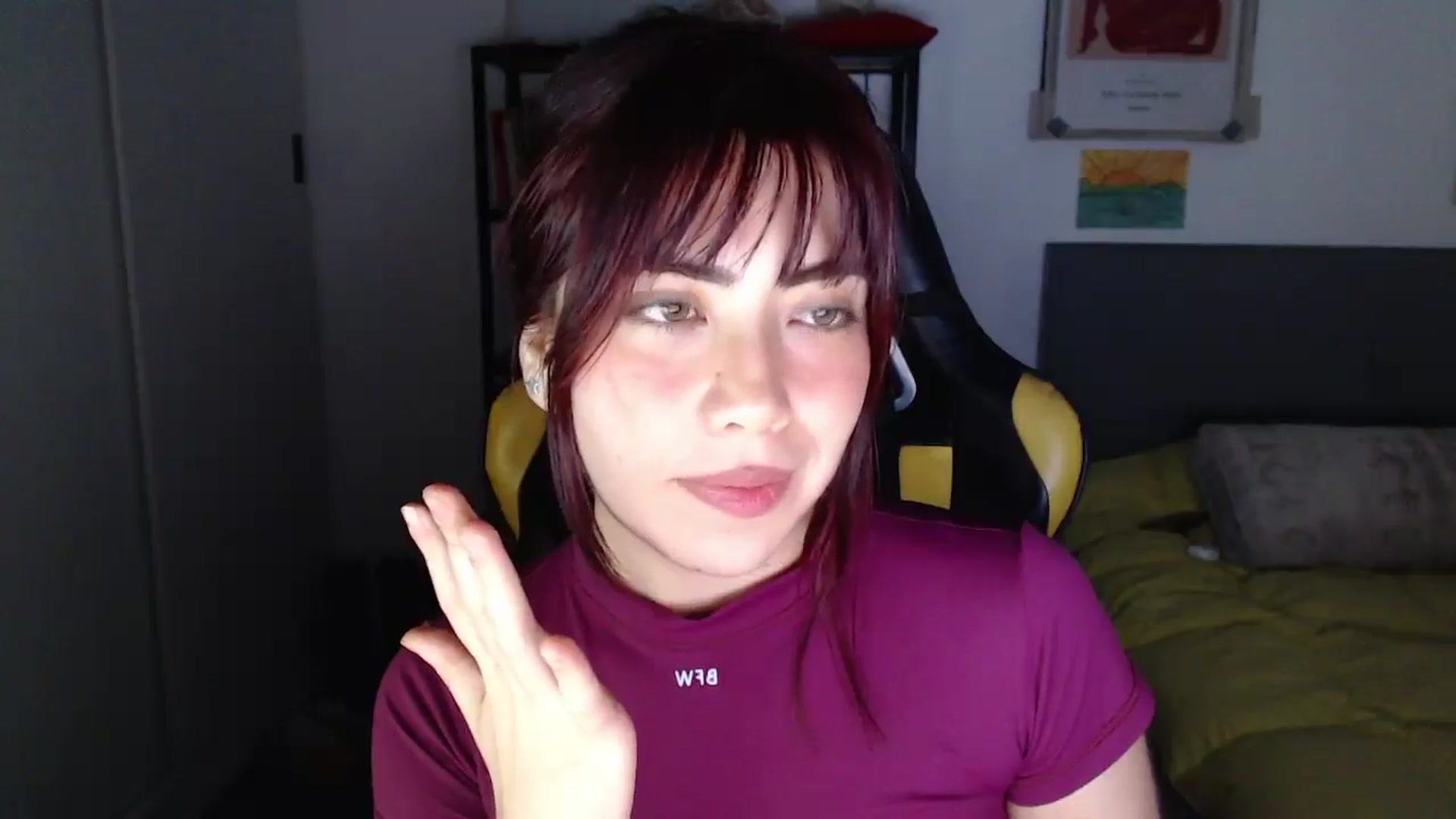 Gallery image thumbnail from TheMoonlight's myfreecams stream on, 06/18/2025, 09:32 image 12 of 20