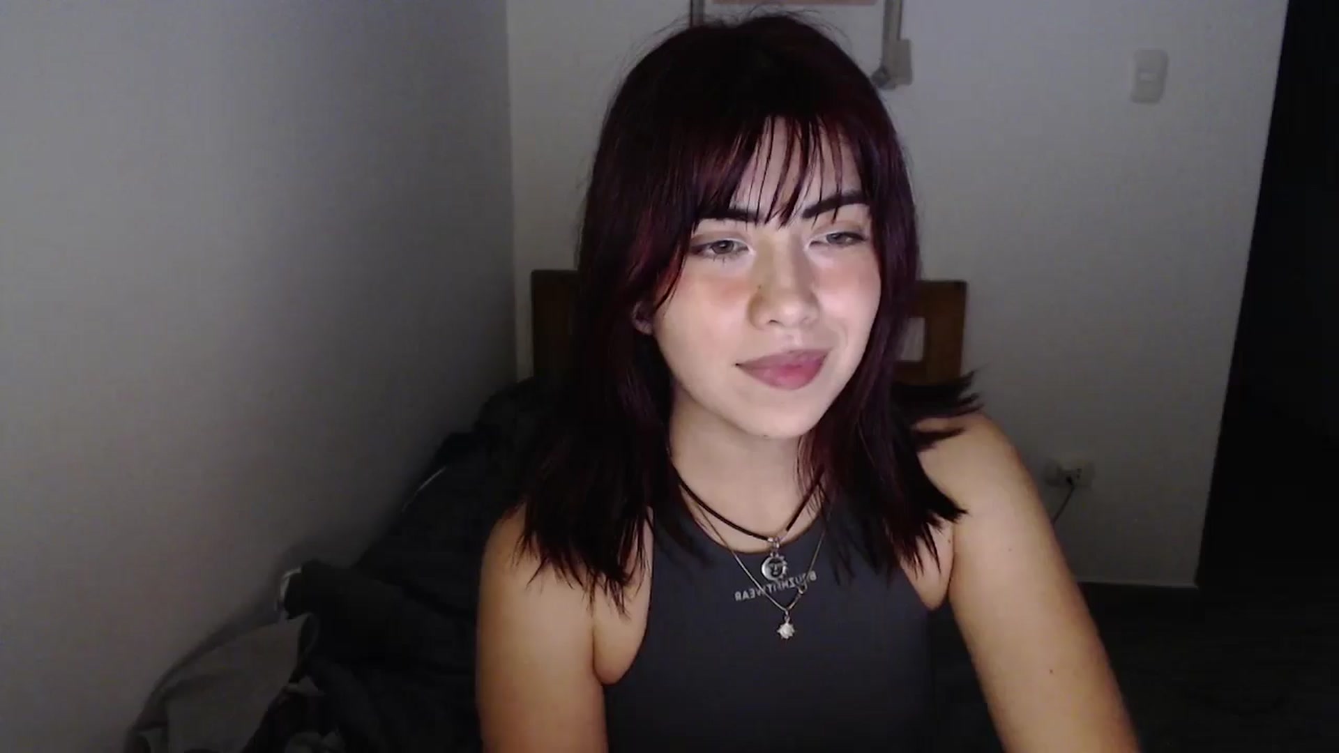 Gallery image thumbnail from TheMoonlight's myfreecams stream on, 07/25/2025, 09:56 image 11 of 20
