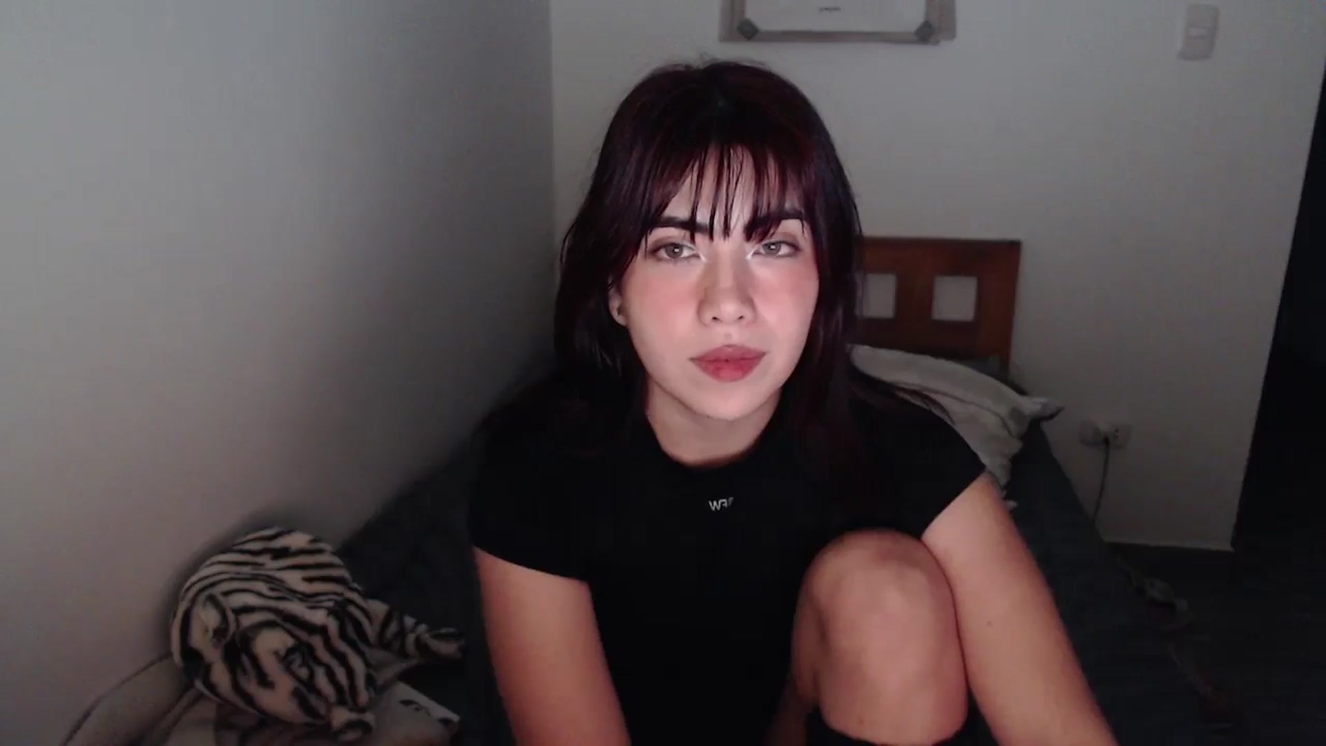 Gallery image thumbnail from TheMoonlight's myfreecams stream on, 07/29/2025, 08:19 image 17 of 20