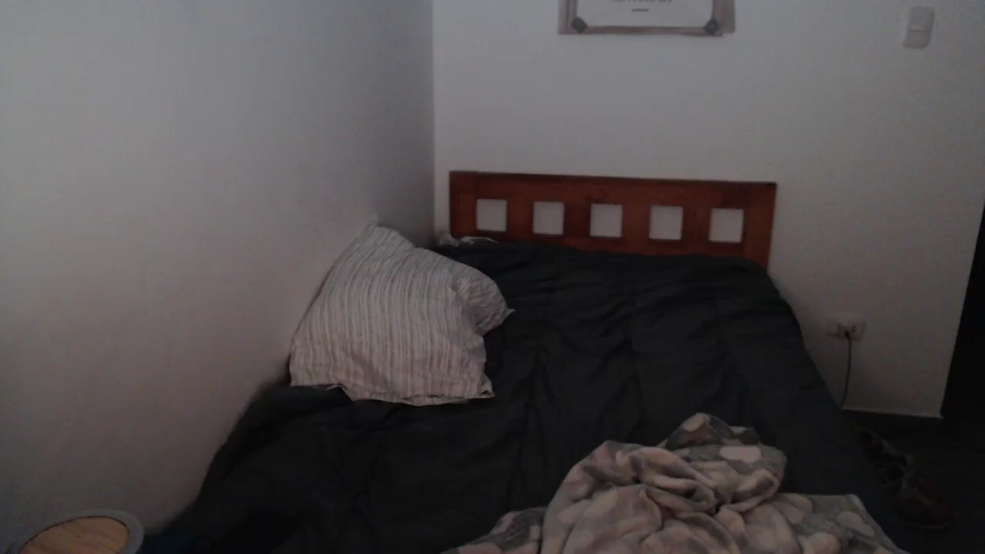 Gallery image thumbnail from TheMoonlight's myfreecams stream on, 08/05/2025, 09:45 image 3 of 20