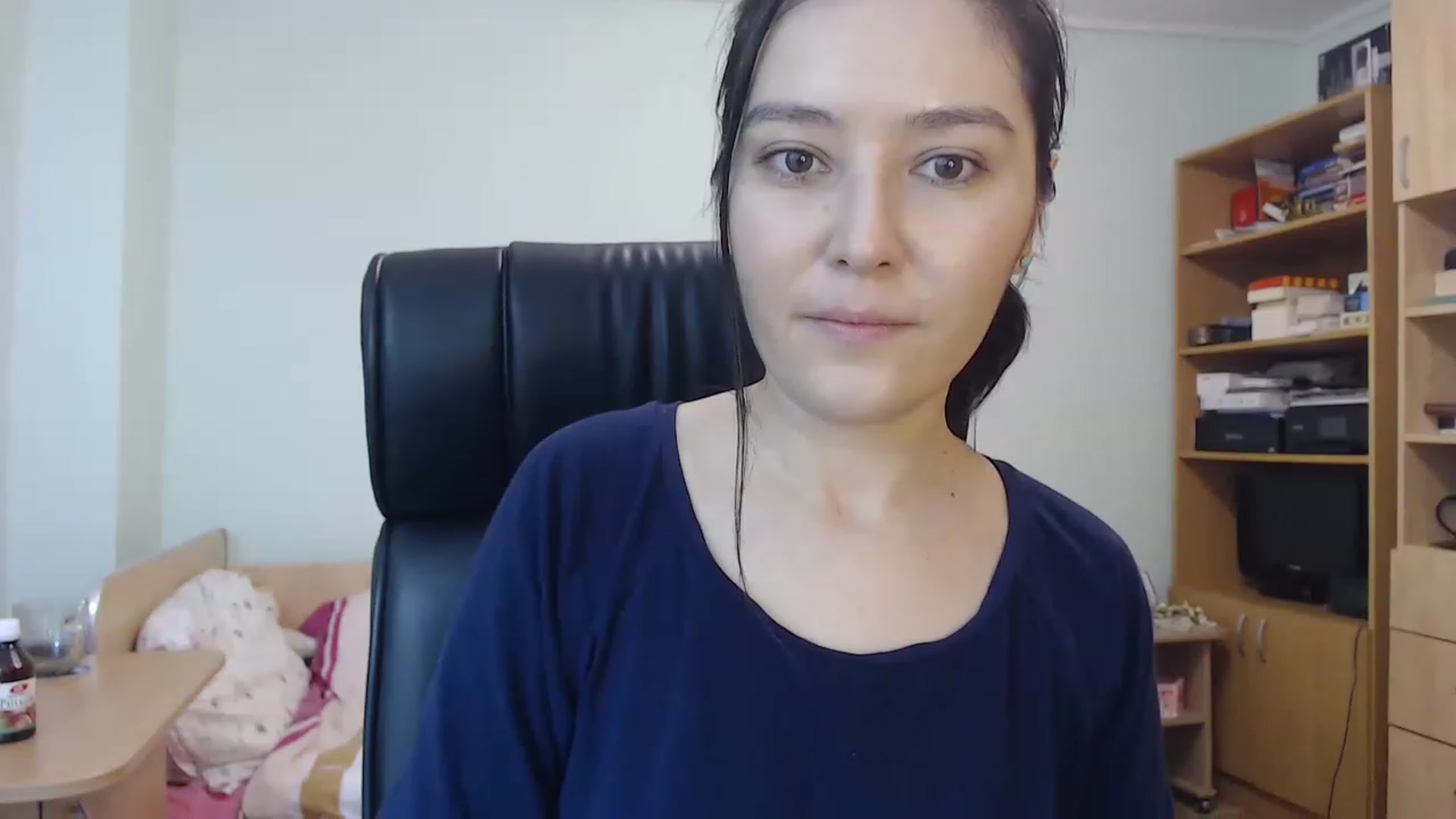 Gallery image thumbnail from TheMorrigan_'s myfreecams stream on, 12/03/2022, 23:03 image 8 of 20