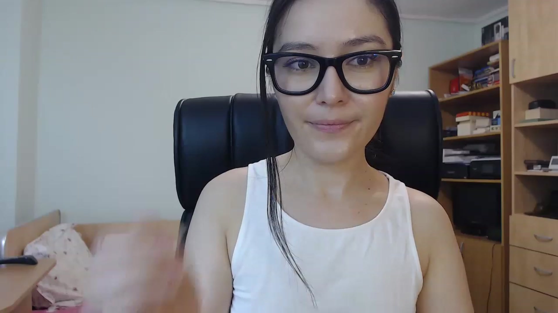 Gallery image thumbnail from TheMorrigan_'s myfreecams stream on, 12/06/2022, 21:33 image 10 of 20