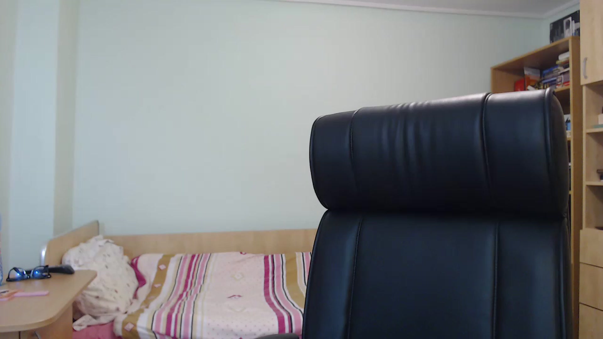 Gallery image thumbnail from TheMorrigan_'s myfreecams stream on, 12/08/2022, 20:01 image 8 of 20