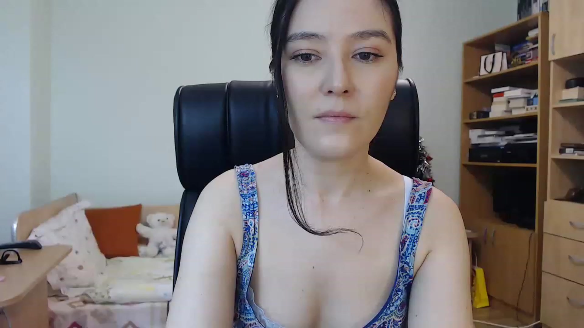 Gallery image thumbnail from TheMorrigan_'s myfreecams stream on, 01/08/2023, 21:21 image 2 of 20