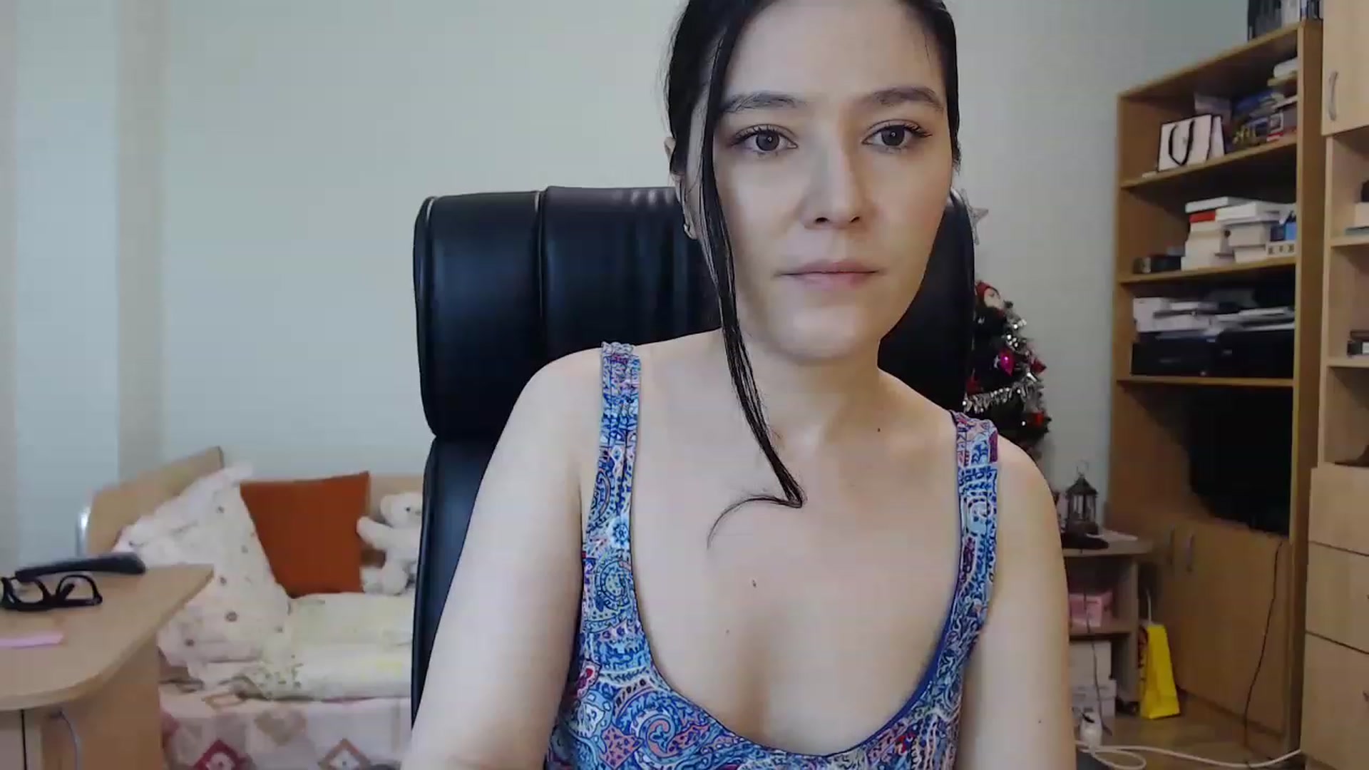 Gallery image thumbnail from TheMorrigan_'s myfreecams stream on, 01/08/2023, 22:11 image 11 of 20